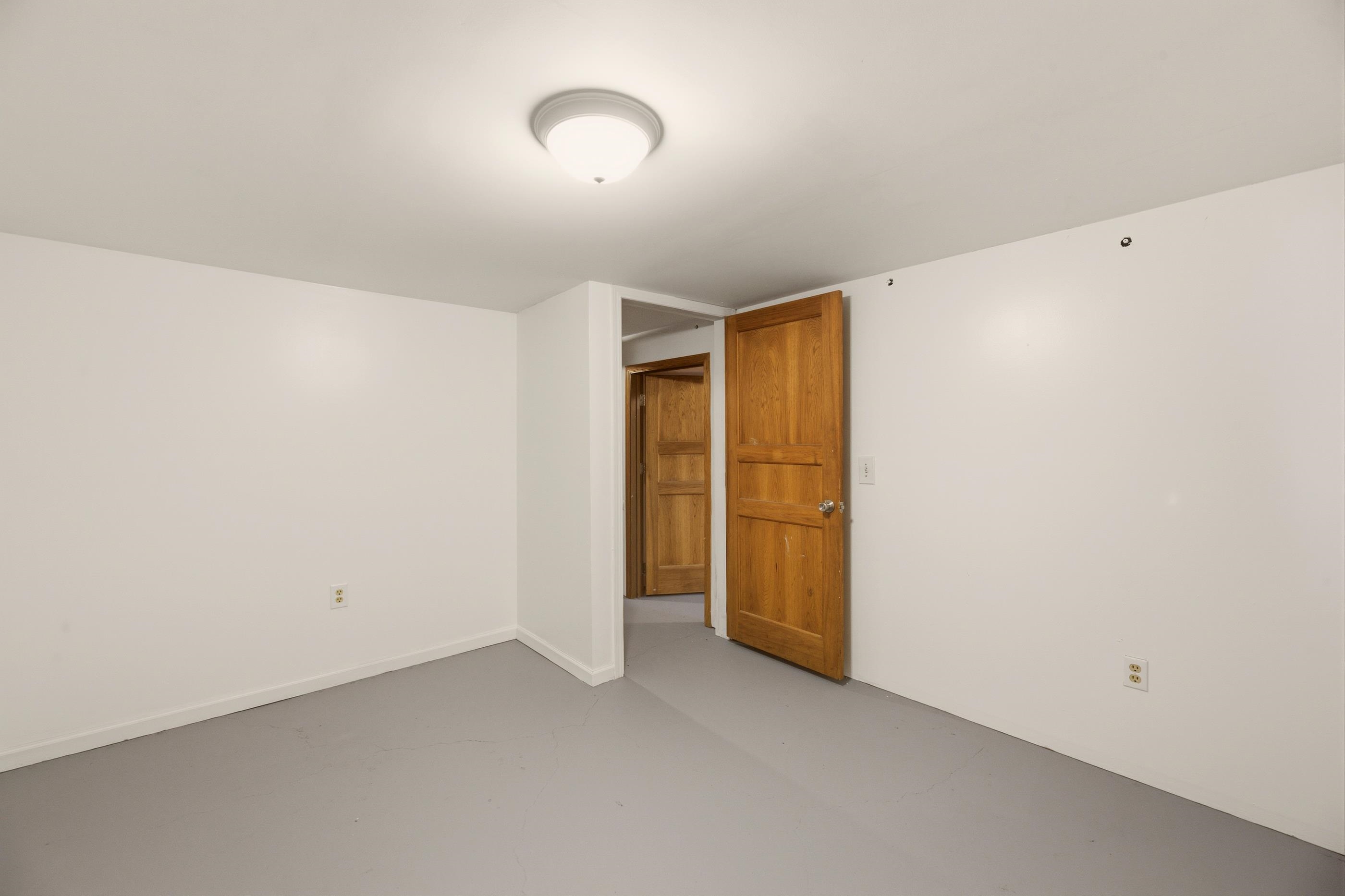 1236 N Gow Ave Property Photo 26