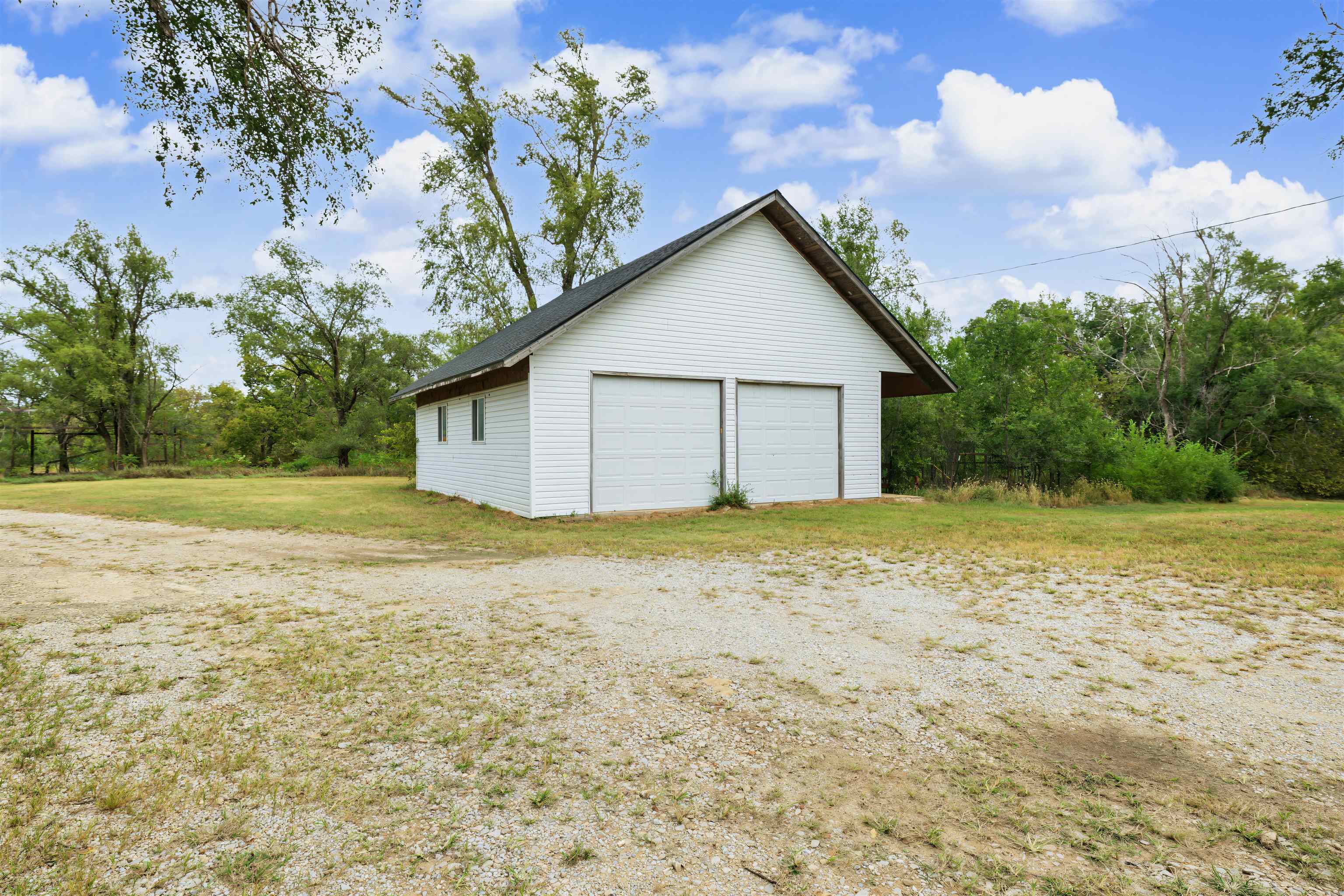 1218 Sunset Rd Property Photo 4