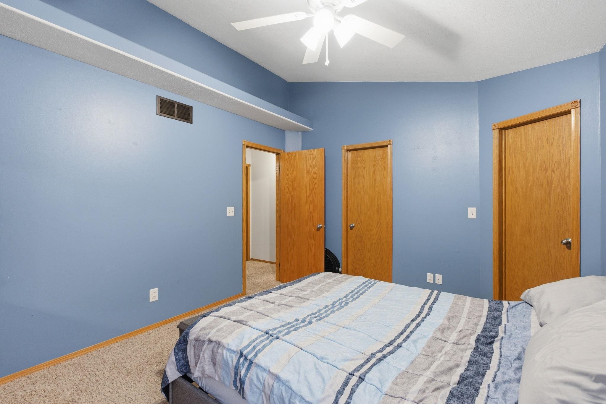 1514 E Mona St Property Photo 15