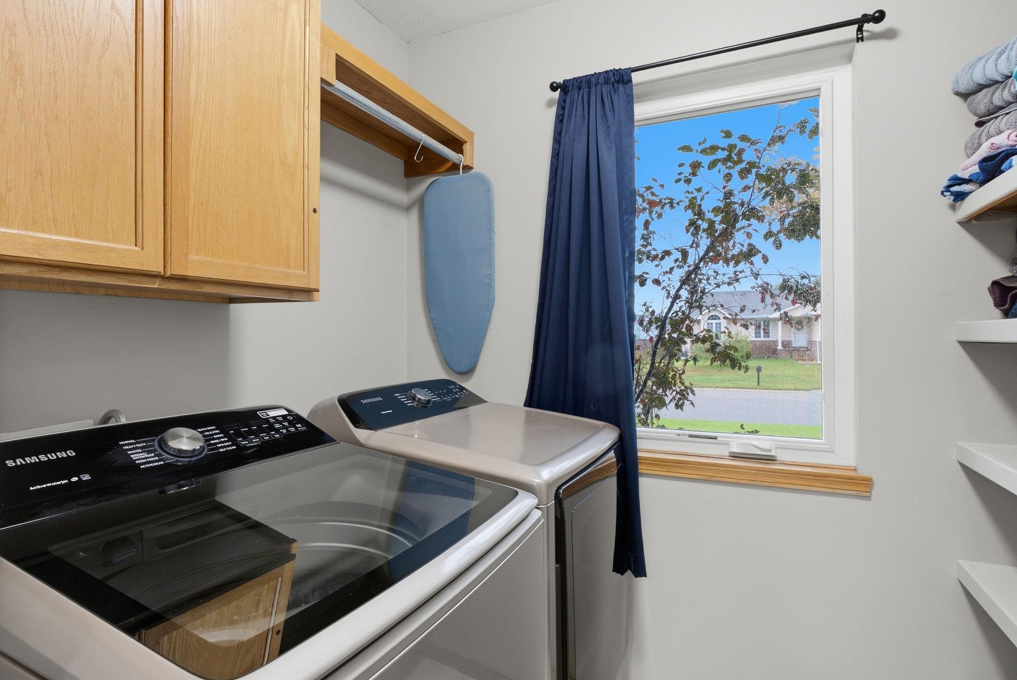 1514 E Mona St Property Photo 18