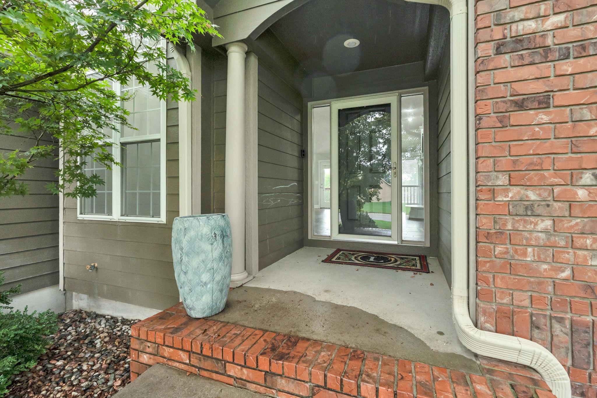 357 S Grand Mere Ct Property Photo 3