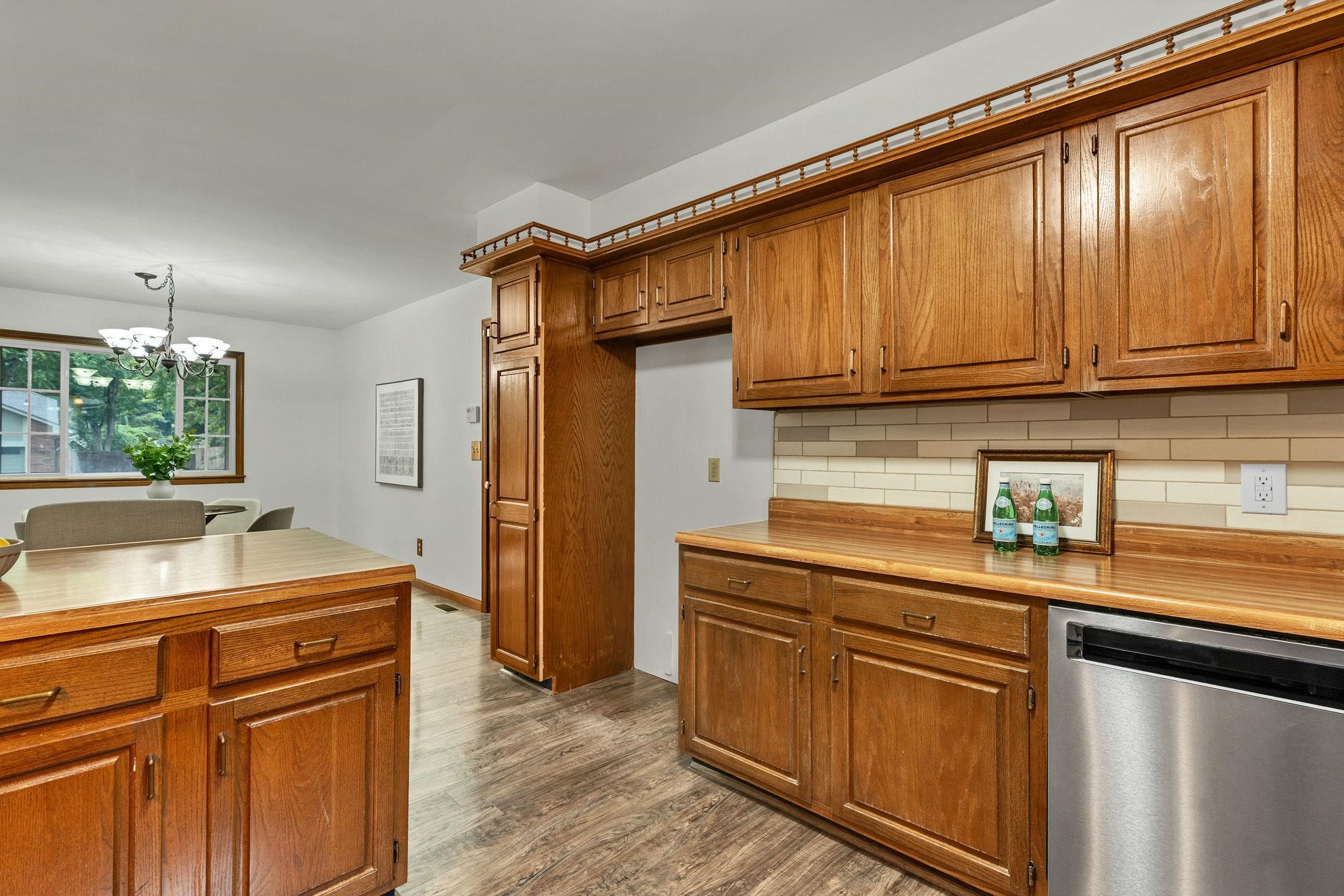 830 N Briarwood Rd Property Photo 19