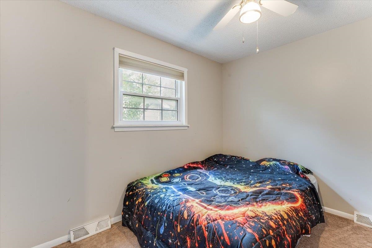 6345 N Tarrytown St. Property Photo 28