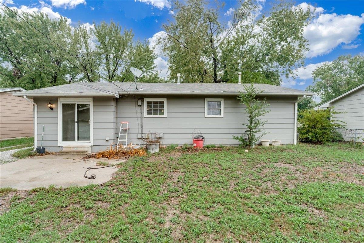 6345 N Tarrytown St. Property Photo 33