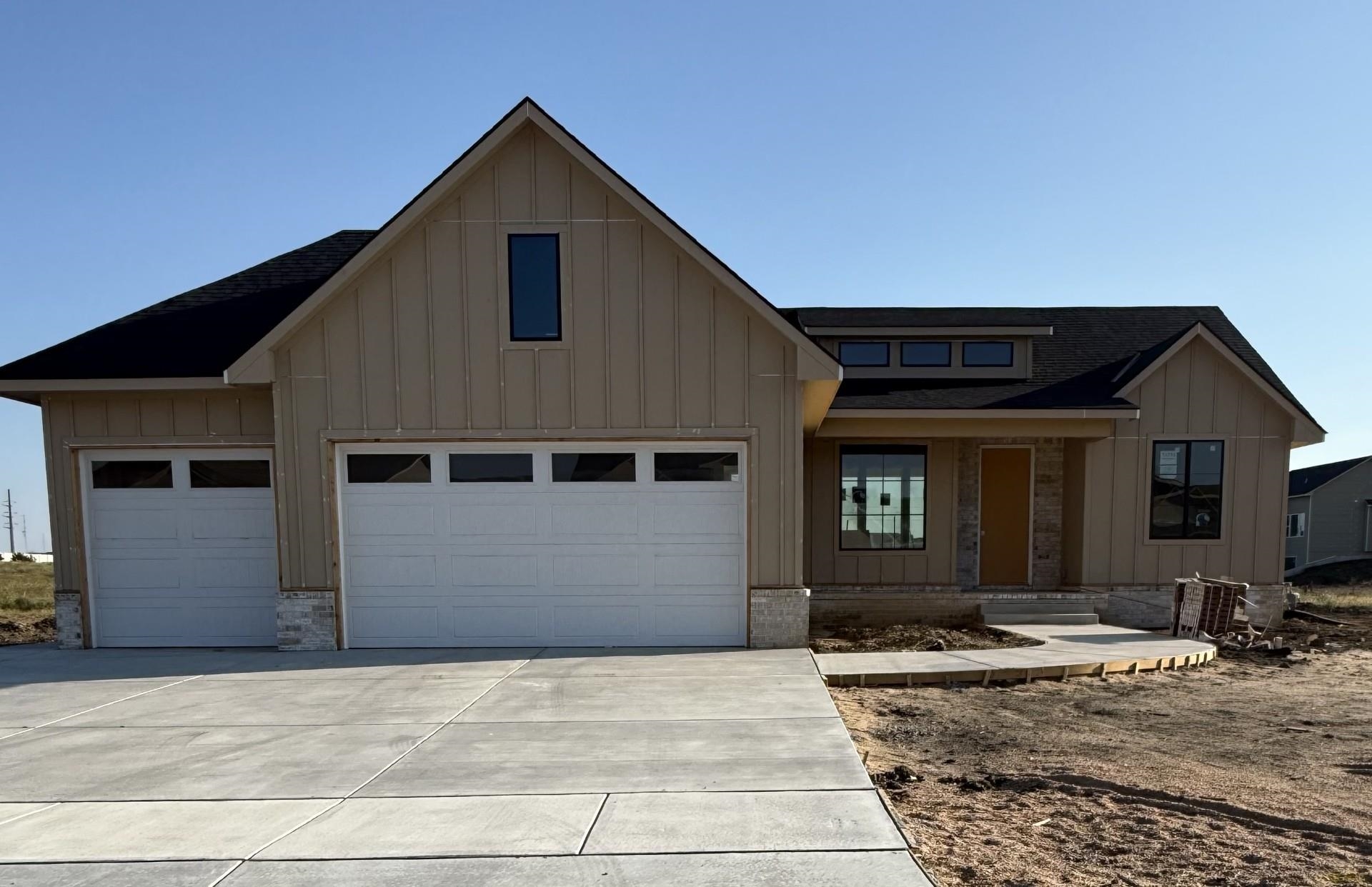 11711 E Winterberry St Property Photo 1