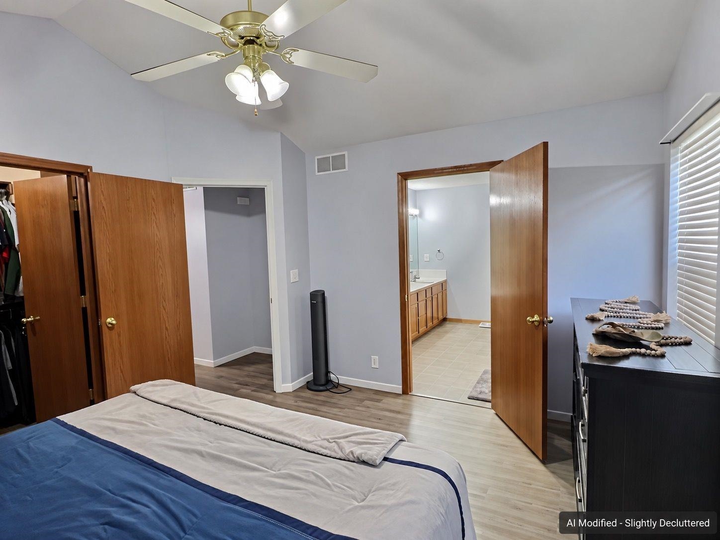 203 W Sandhill Property Photo 5
