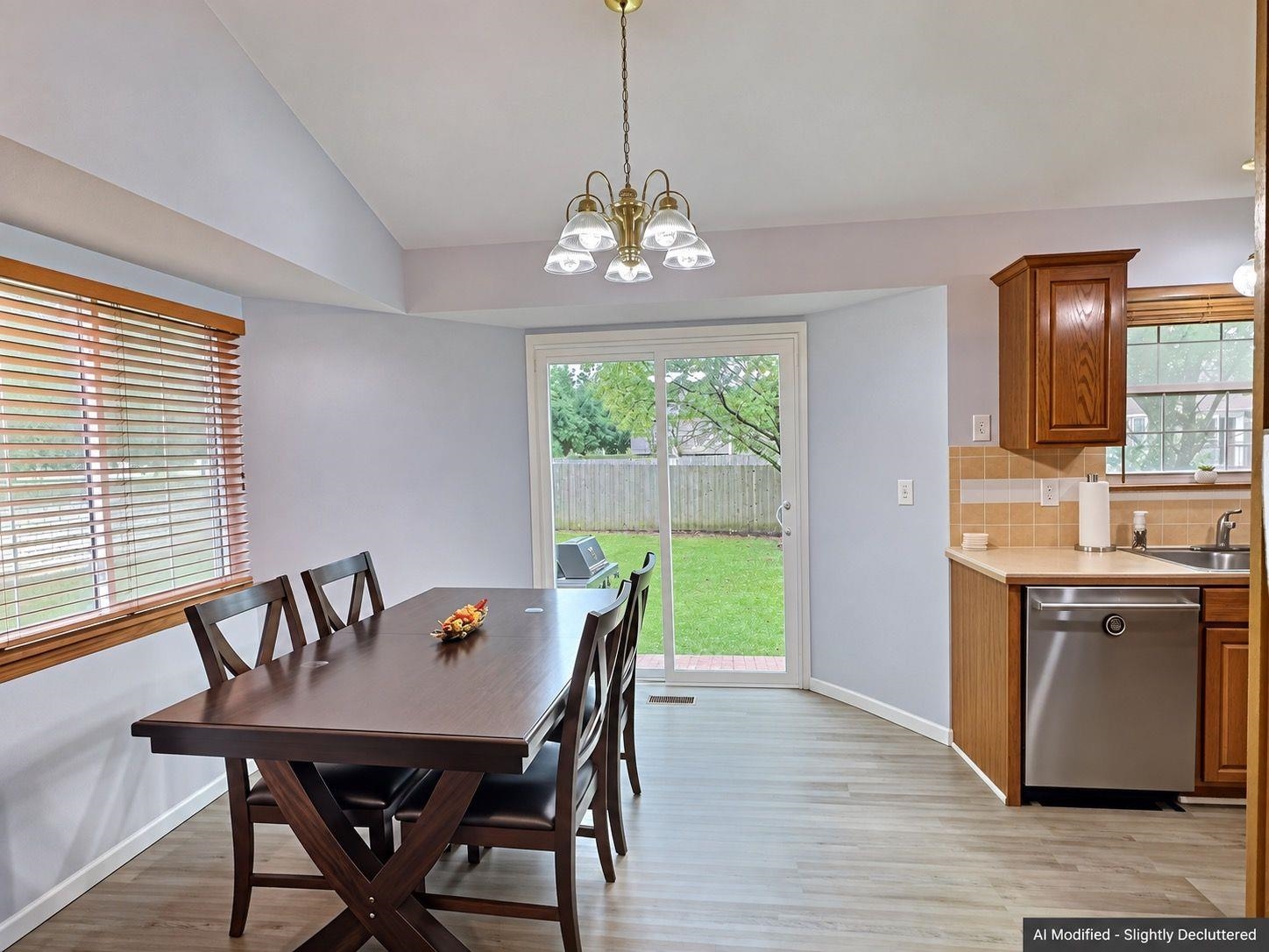 203 W Sandhill Property Photo 8