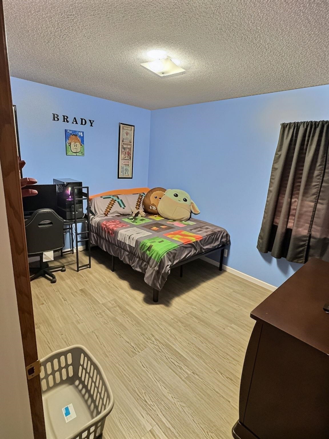 203 W Sandhill Property Photo 16