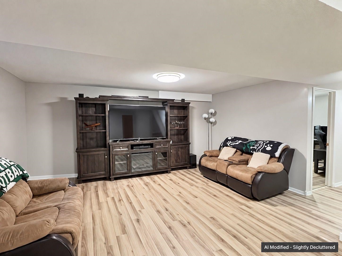 203 W Sandhill Property Photo 17
