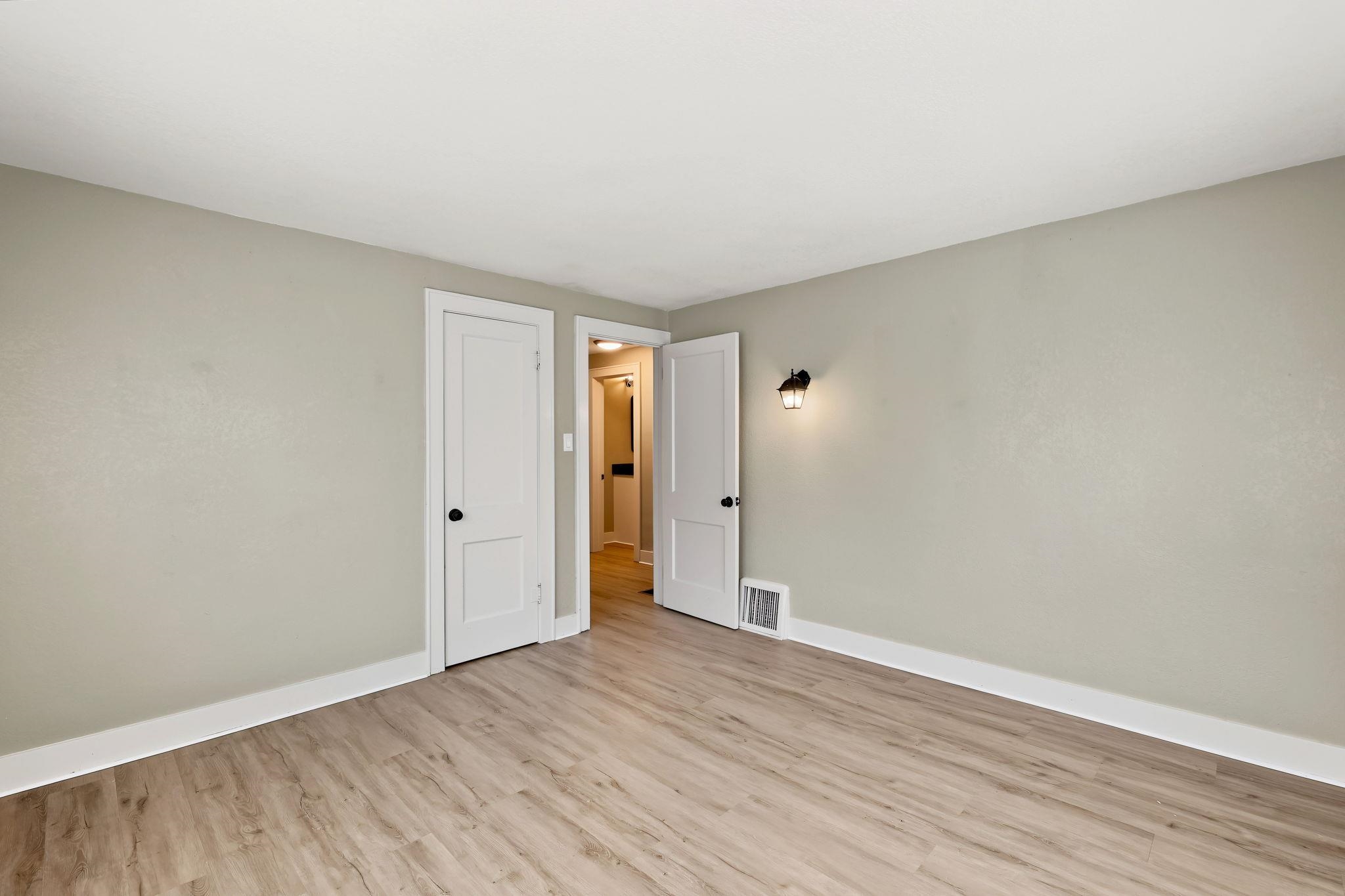 424 N Dellrose Ave Property Photo 19