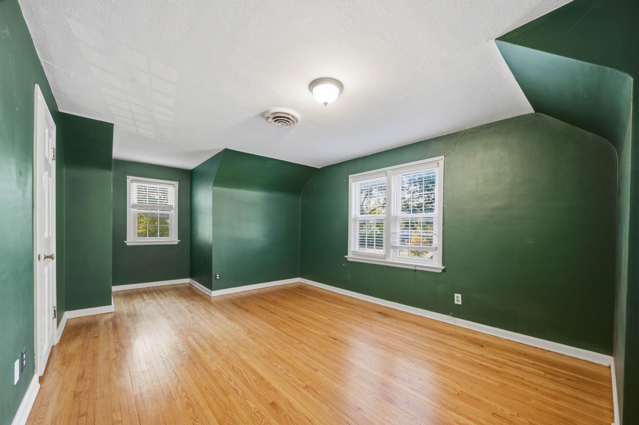 115 N Ridgewood Drive Property Photo 24