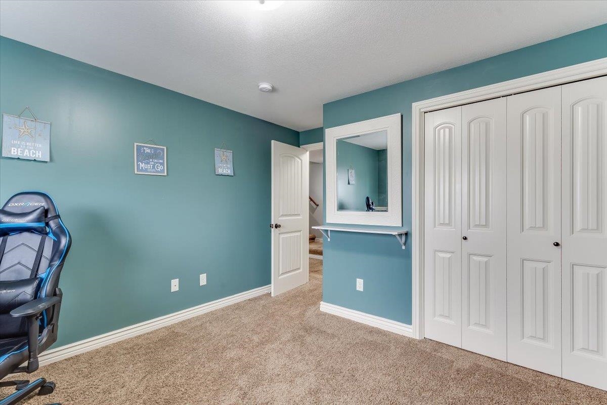 705 Charles Property Photo 28