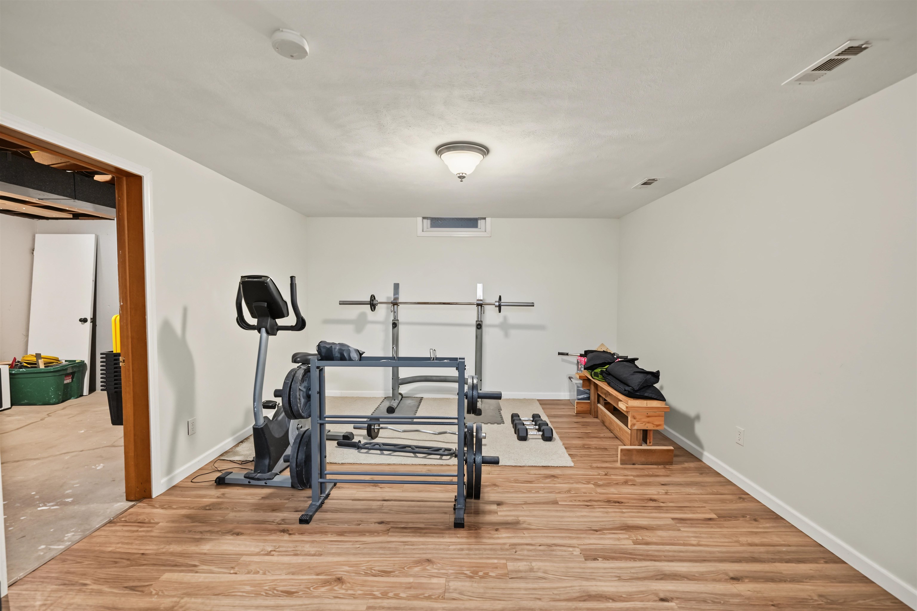 2213 Mayfair Dr. Property Photo 17