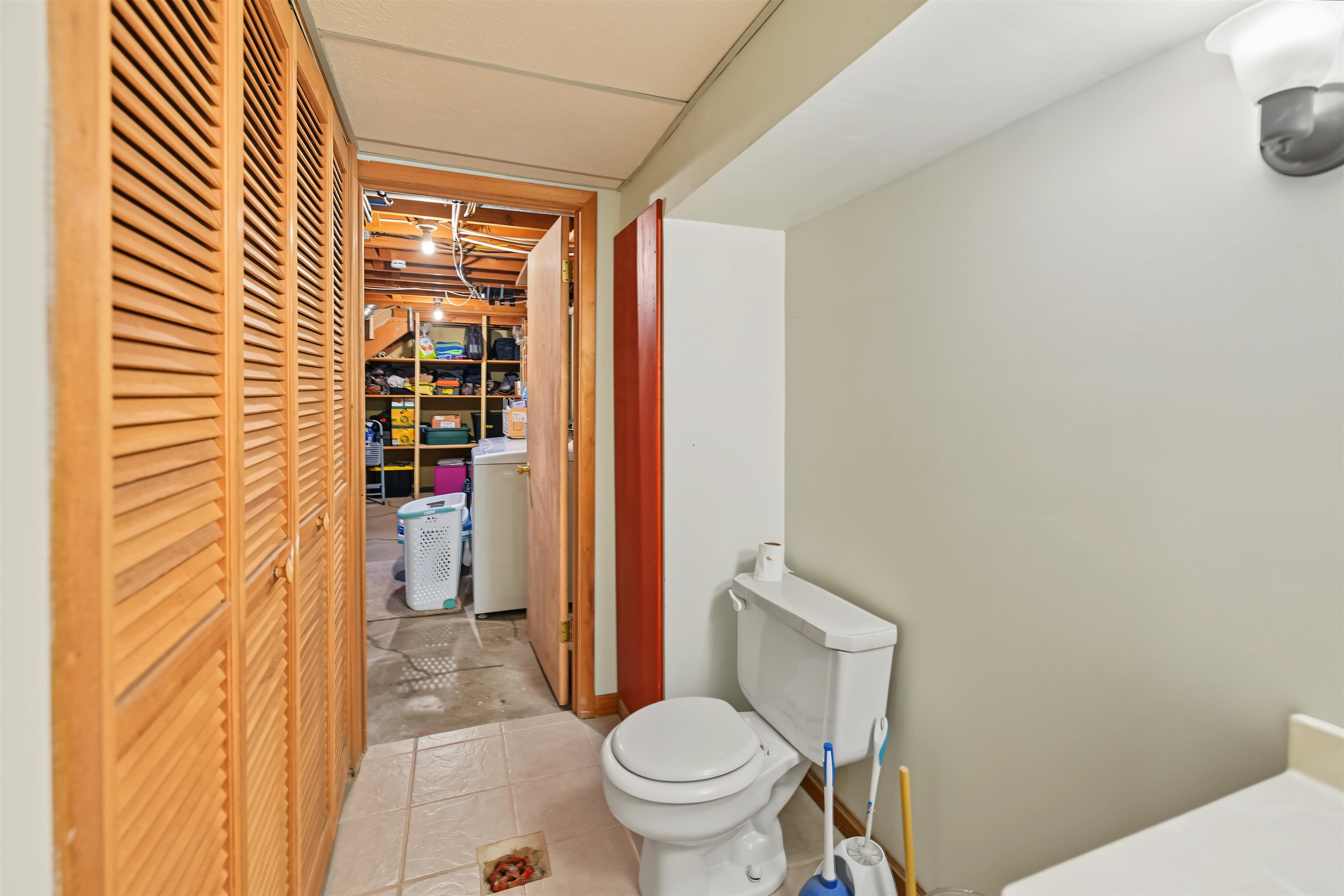 2213 Mayfair Dr. Property Photo 19