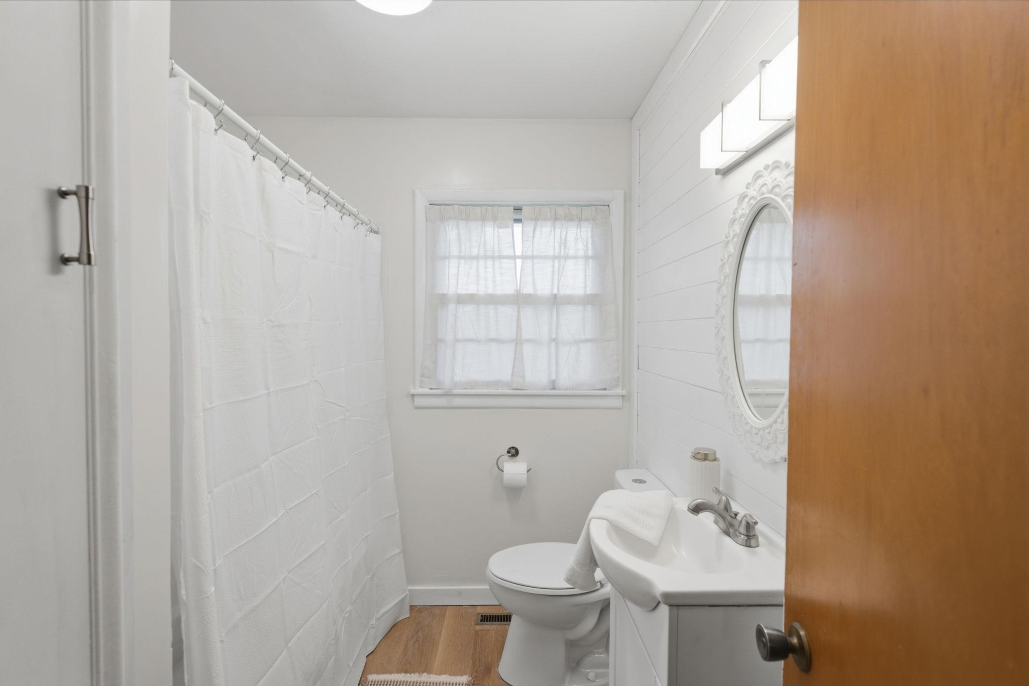1638 N Meridian Ave Property Photo 19