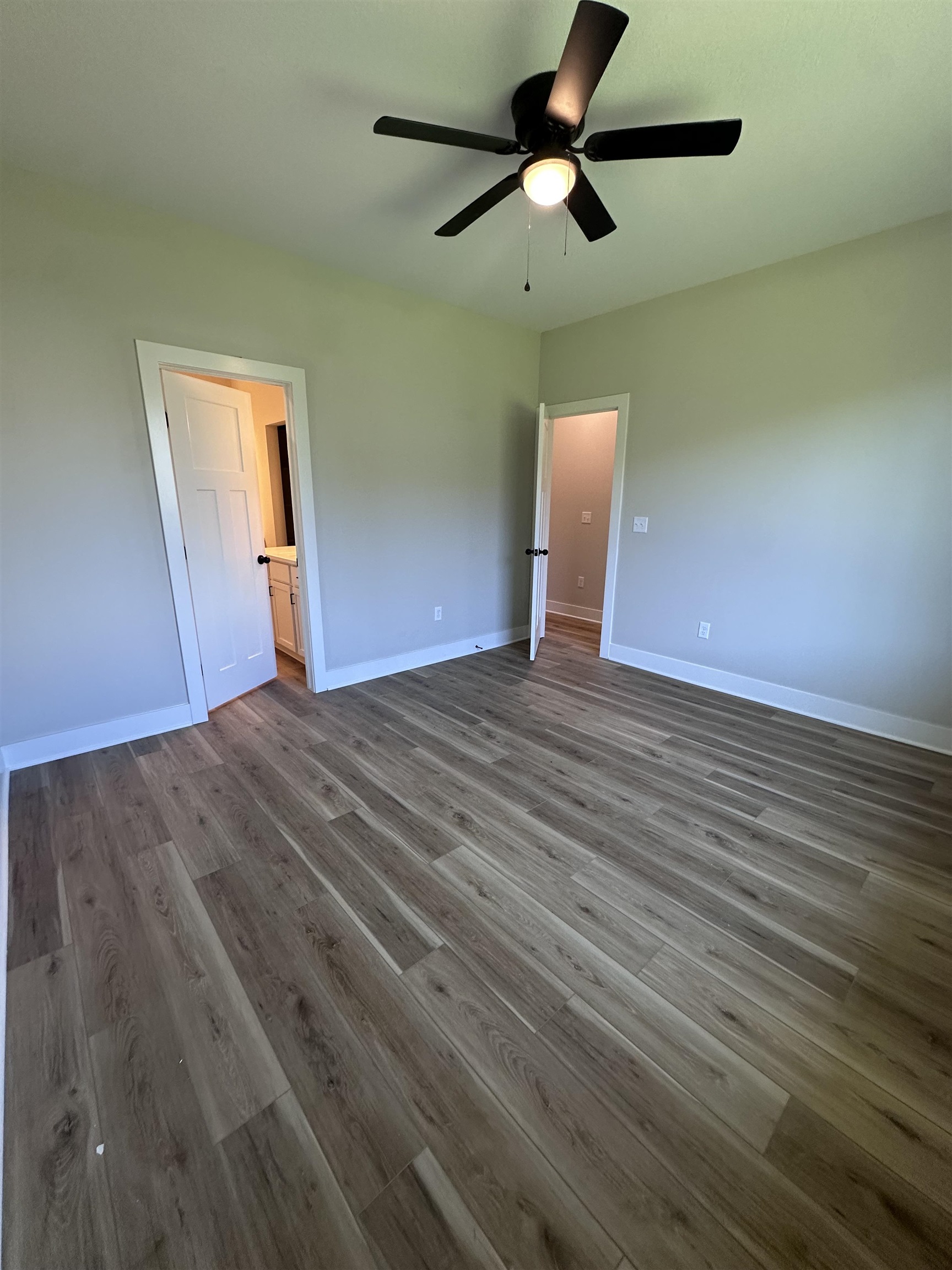 552 N Dellrose Ave Property Photo 21