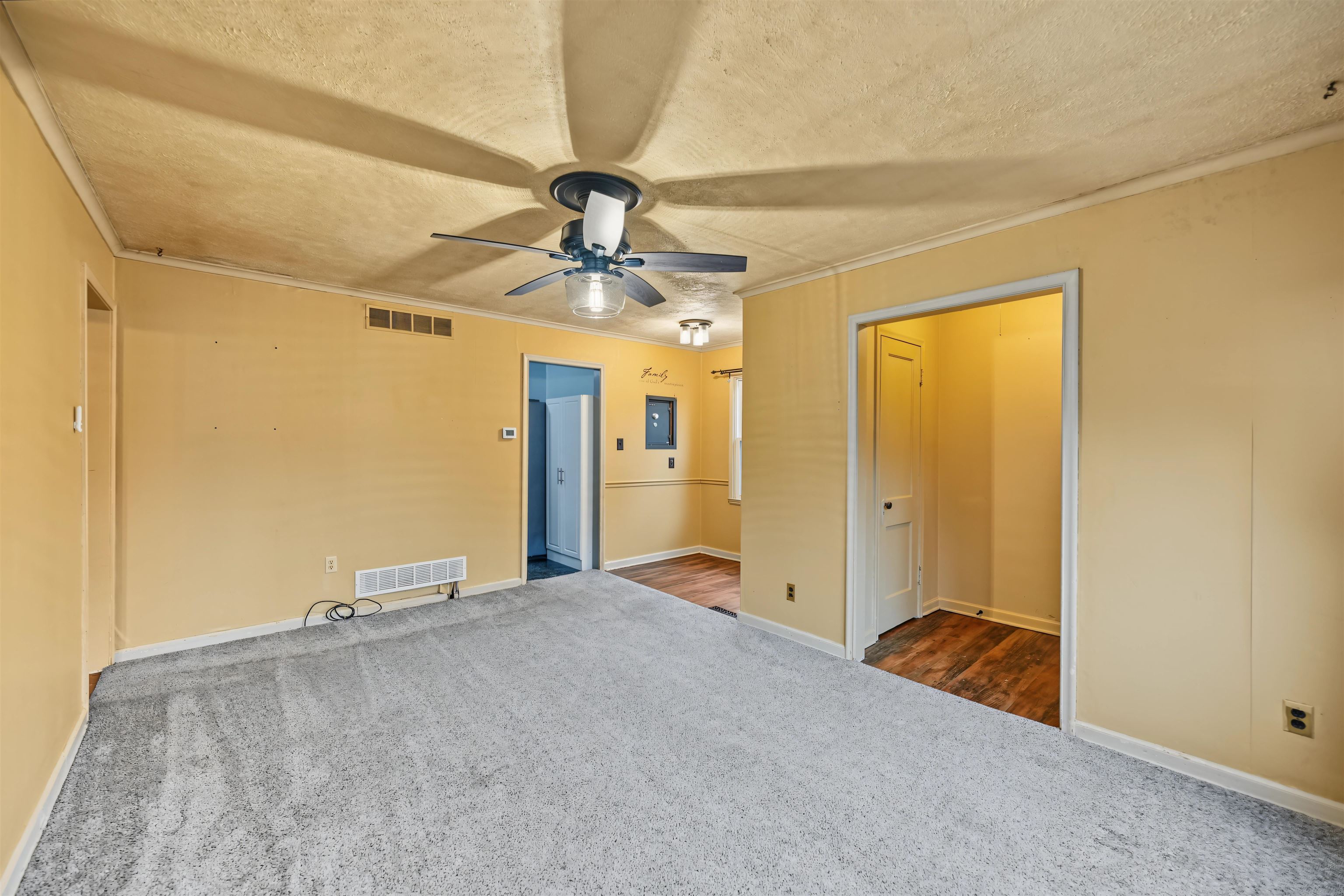 529 Franklin St. Property Photo 3