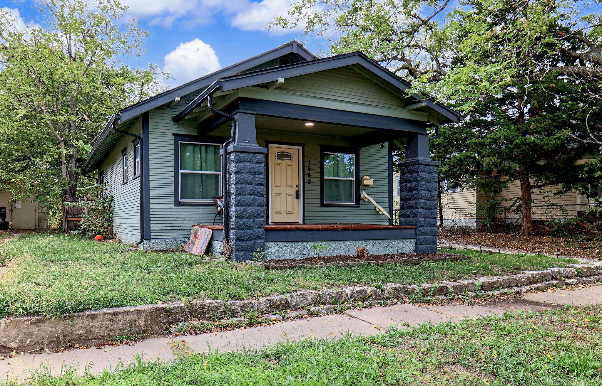 1648 S Pattie Property Photo 2