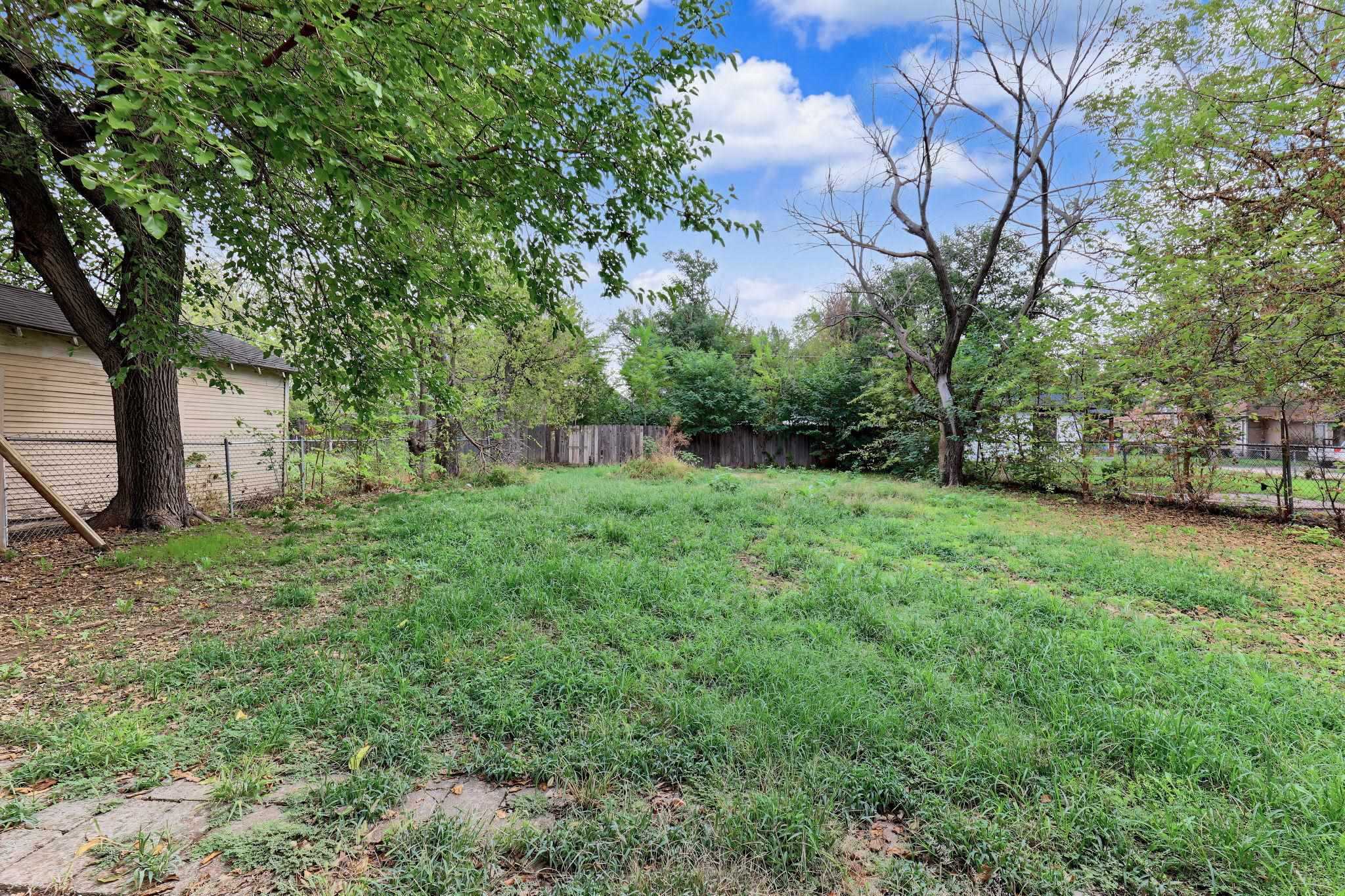 1648 S Pattie Property Photo 31