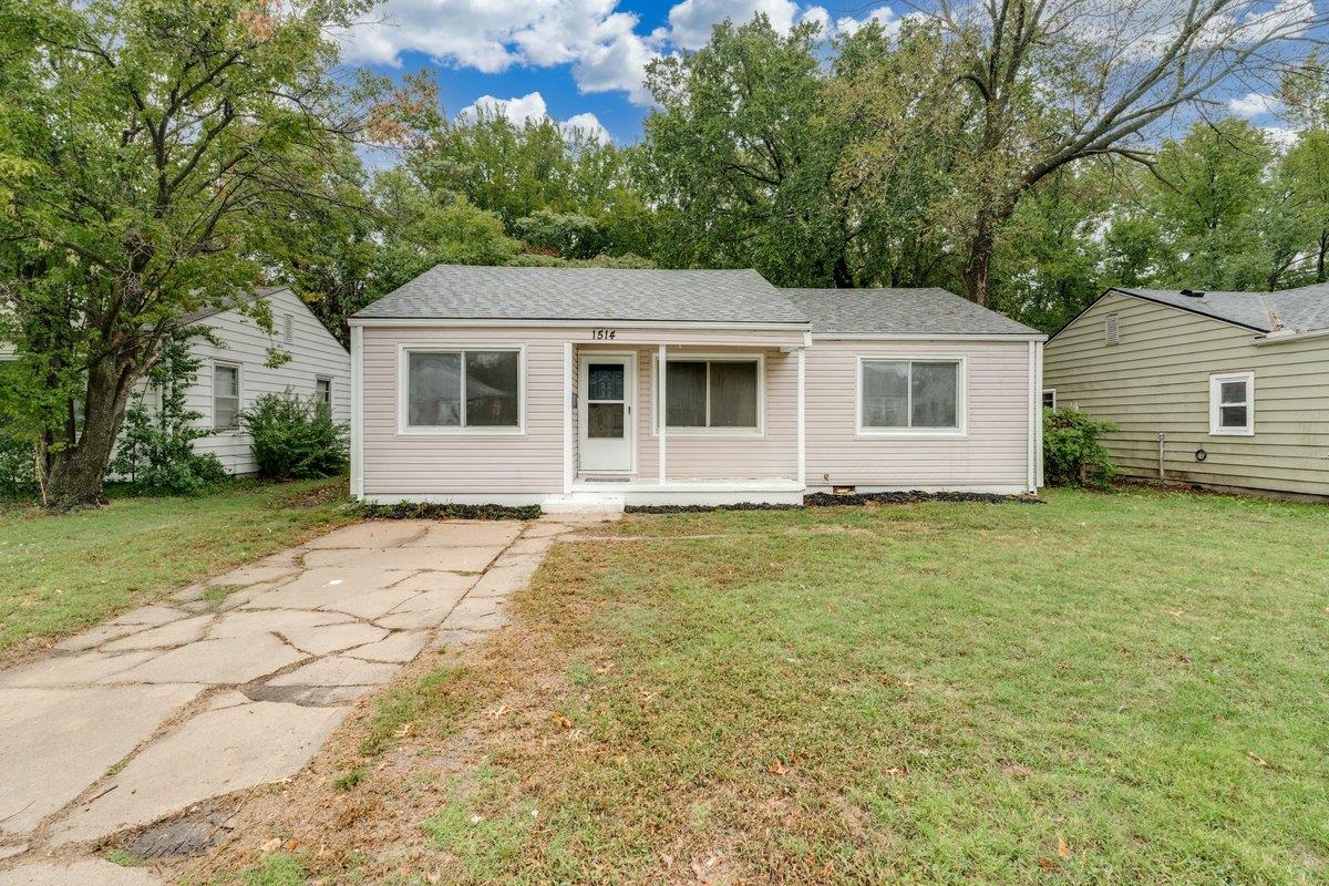 1514 N Battin St Property Photo 1