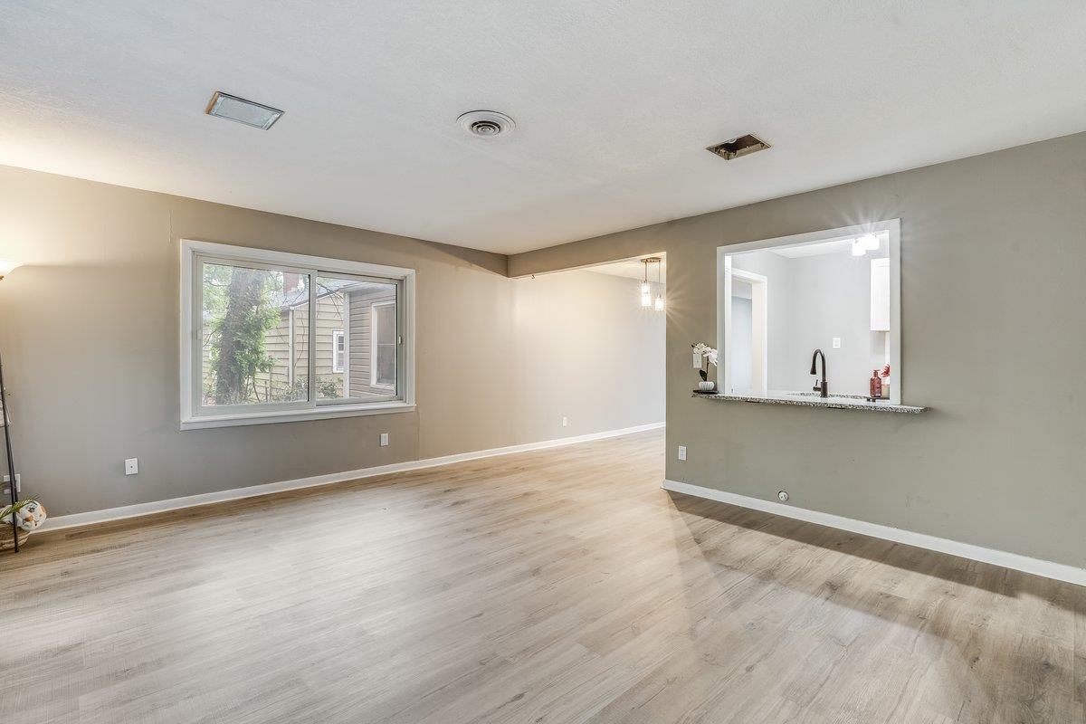 1514 N Battin St Property Photo 24