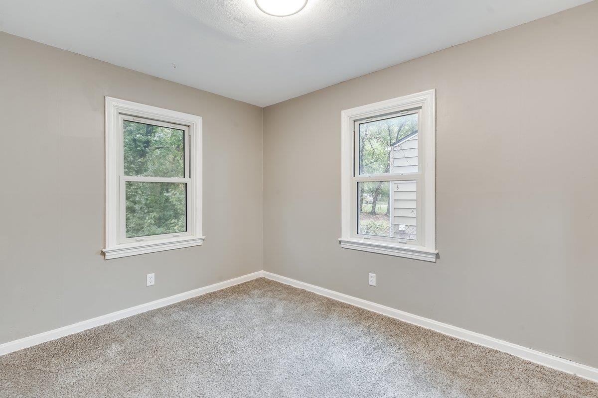 1514 N Battin St Property Photo 26