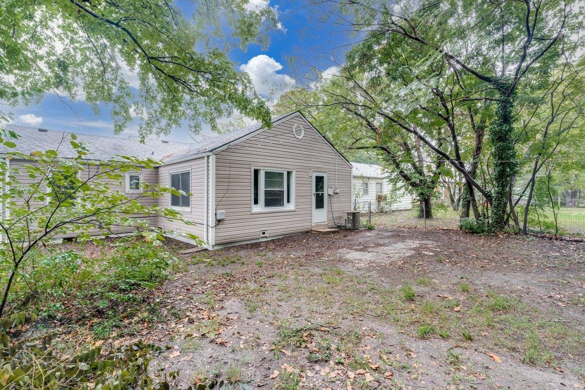 1514 N Battin St Property Photo 31