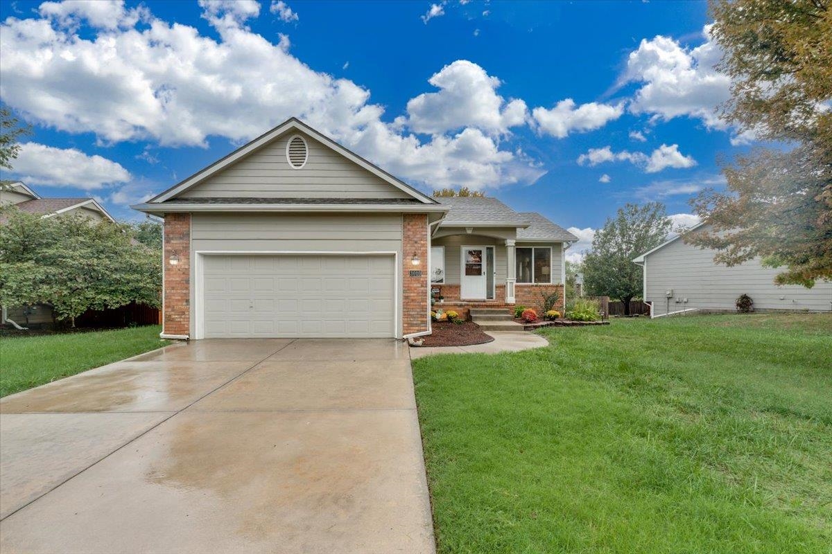 3010 E Lanners Cir. Property Photo 1