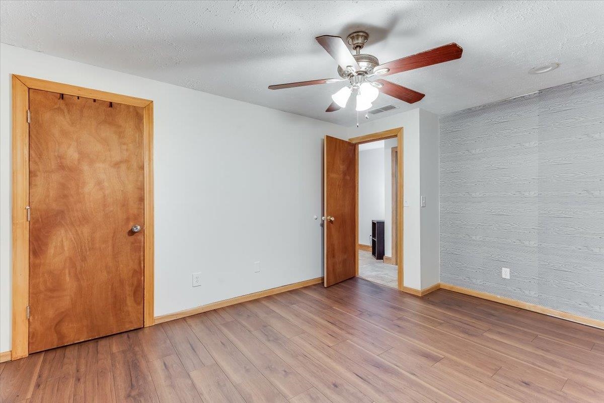 3010 E Lanners Cir. Property Photo 27