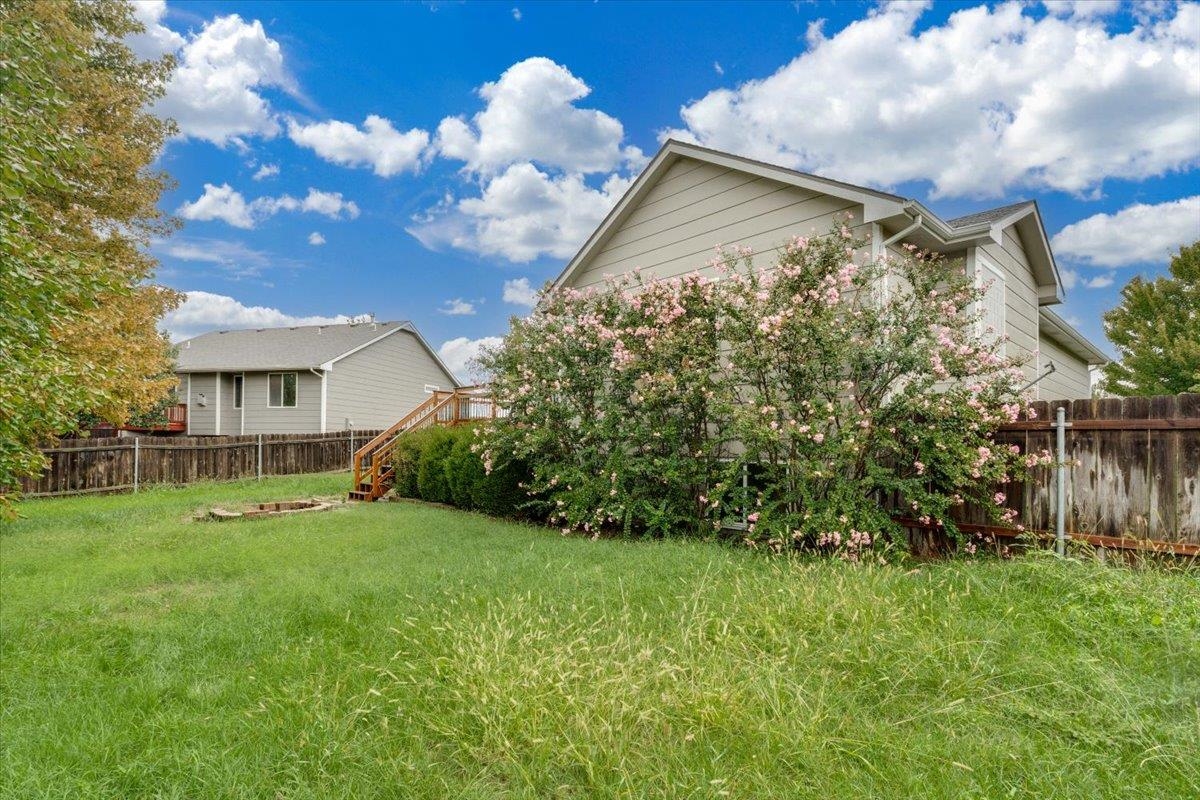 3010 E Lanners Cir. Property Photo 32