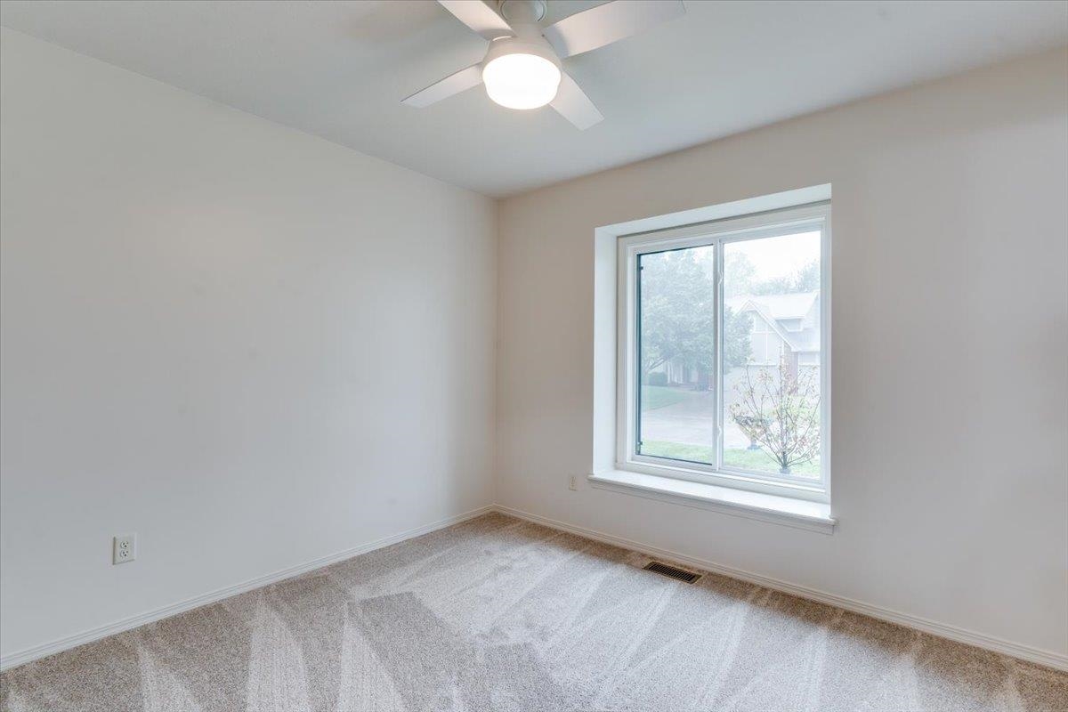 612 N Ridgehurst Street Property Photo 20