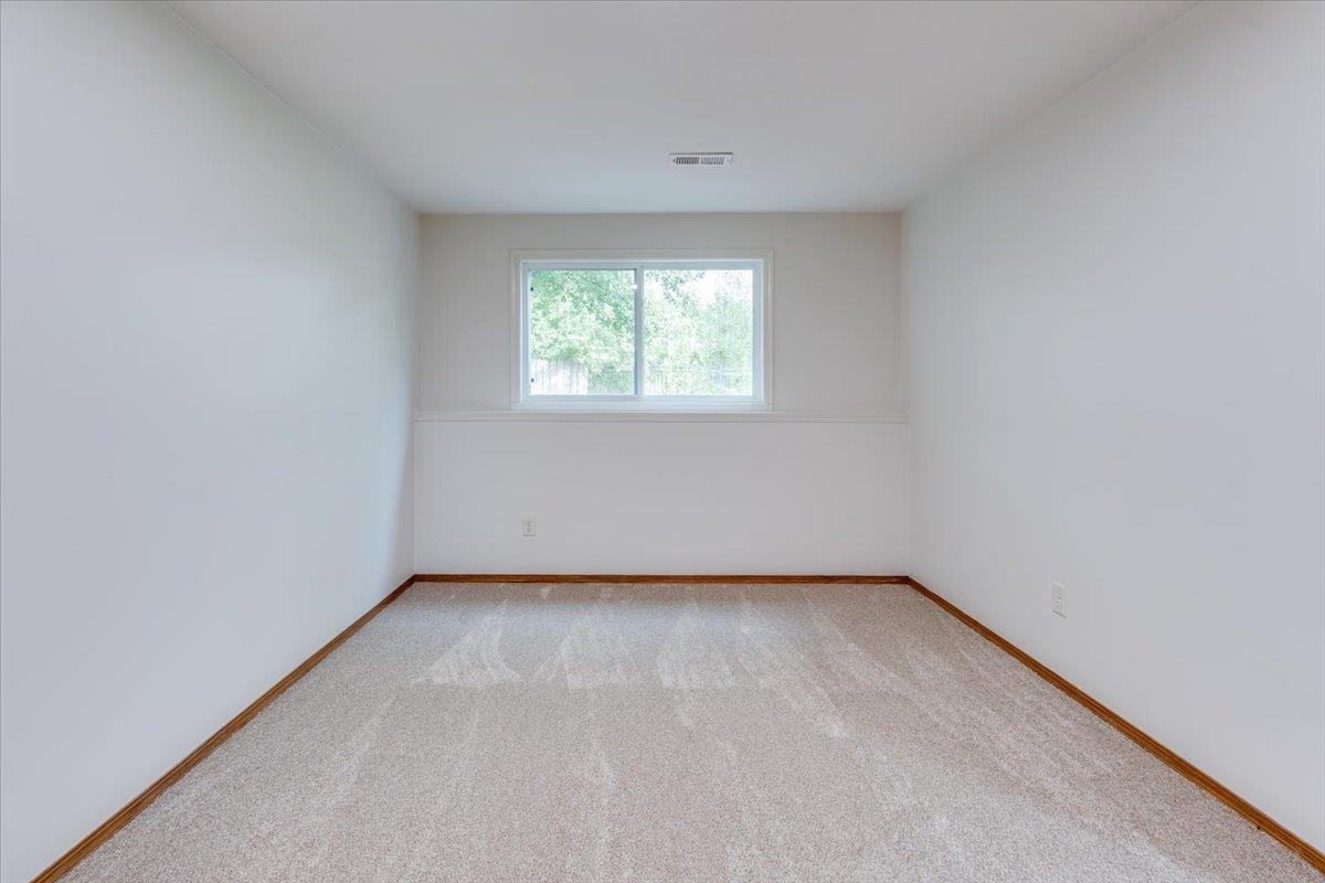 612 N Ridgehurst Street Property Photo 32