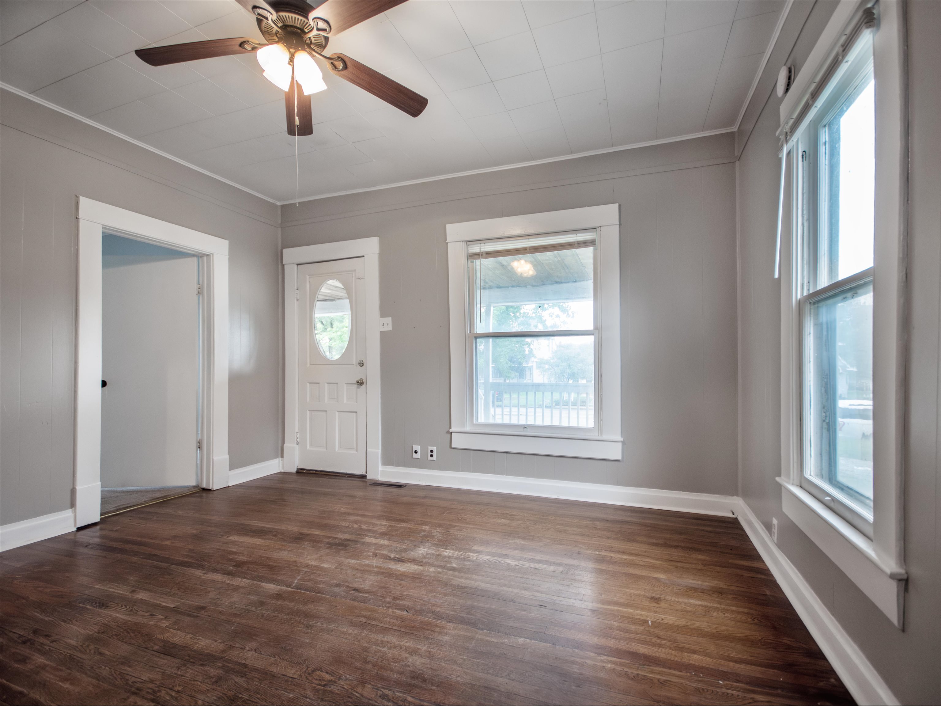 815 N Washington Property Photo 6