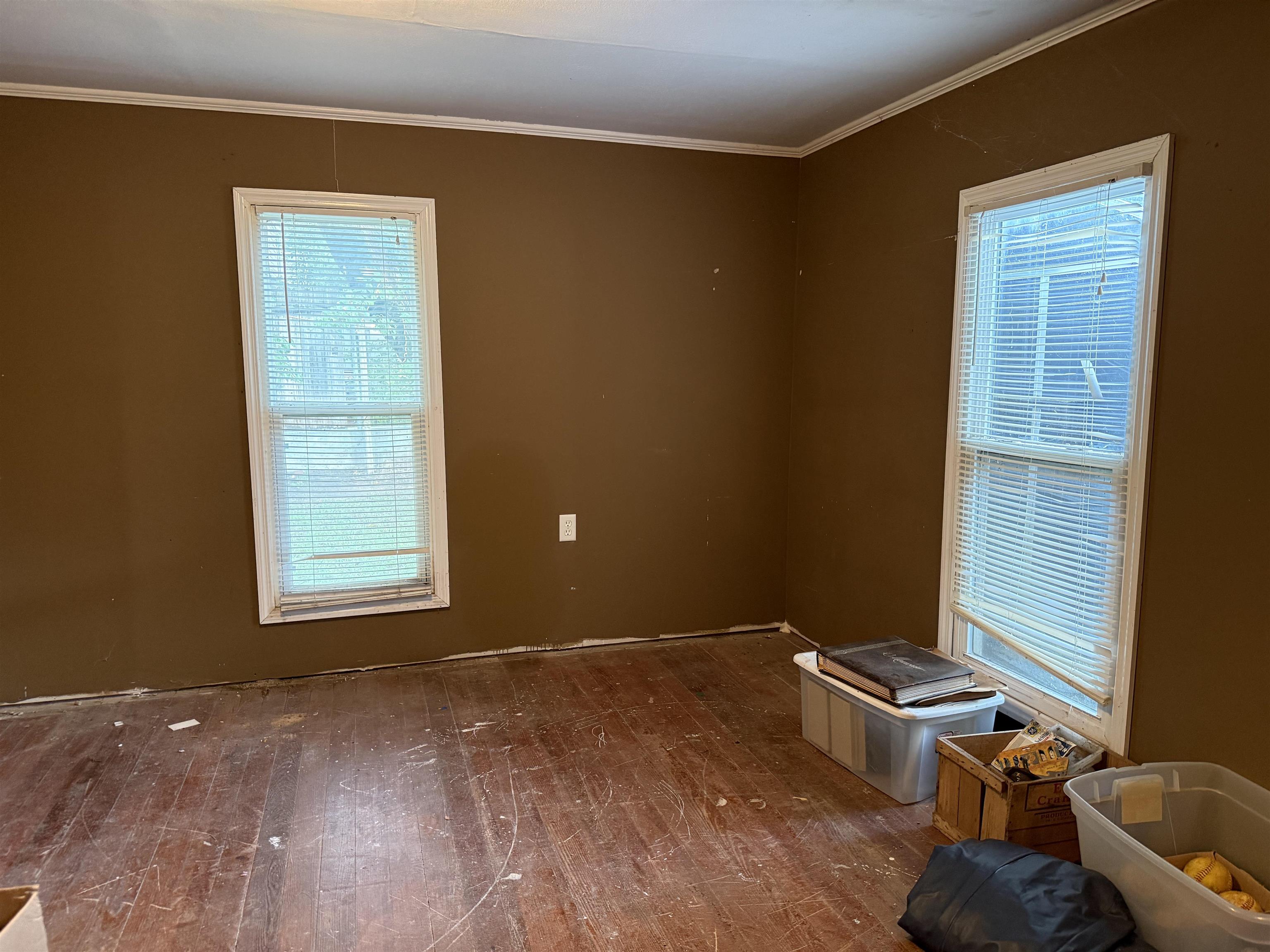 216 W C Property Photo 25