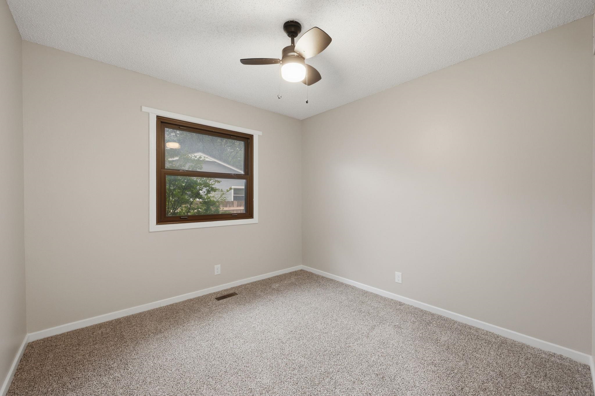 1201 N Morris St Property Photo 15