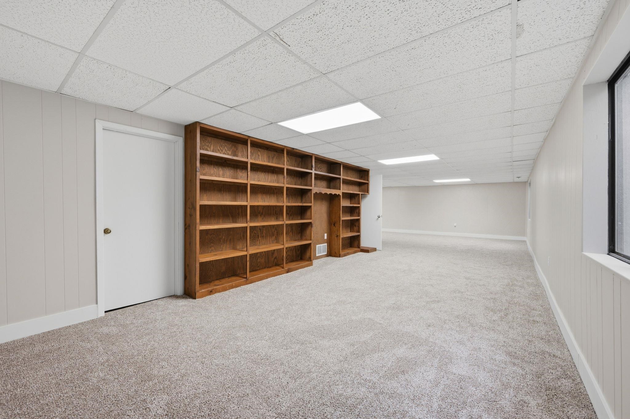 1201 N Morris St Property Photo 16