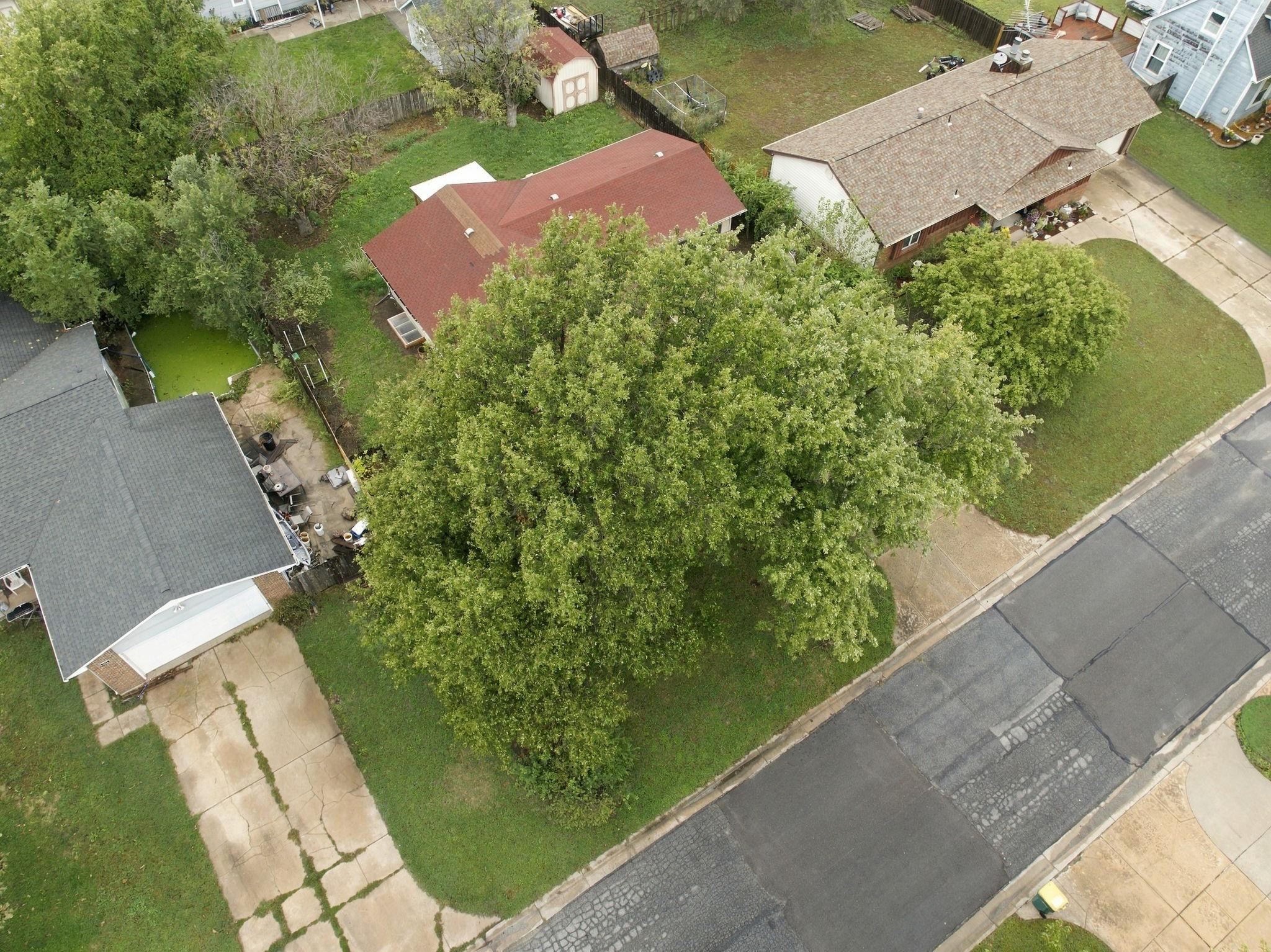 1201 N Morris St Property Photo 33