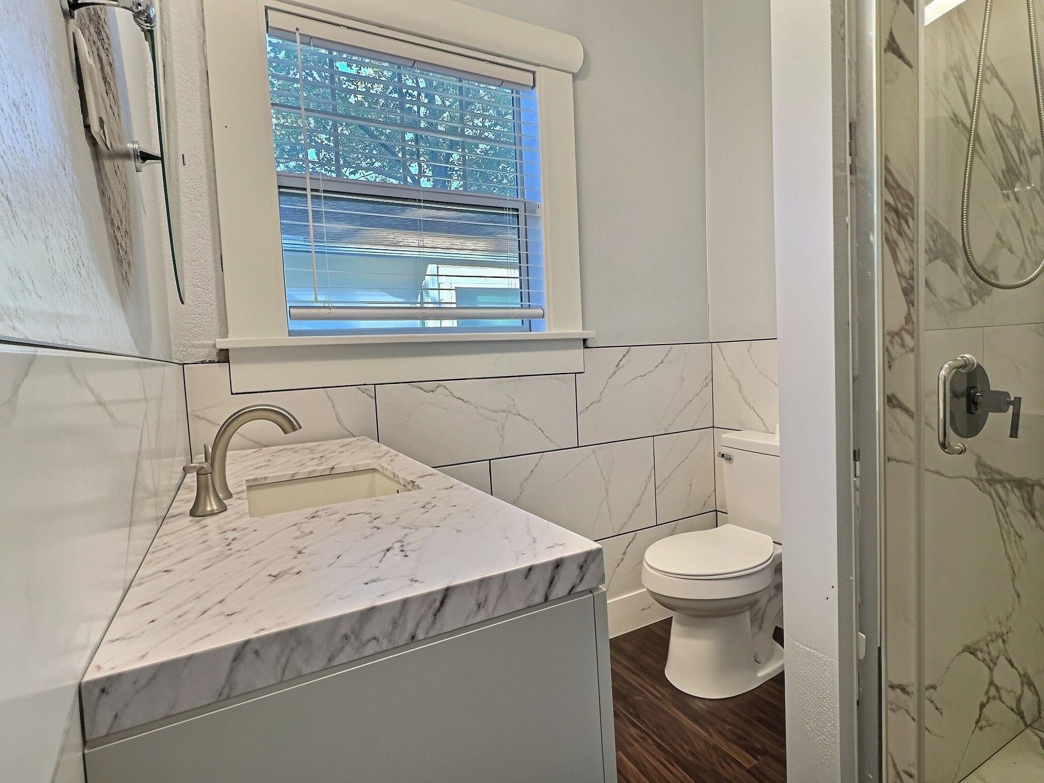 244 S Volutsia Property Photo 10
