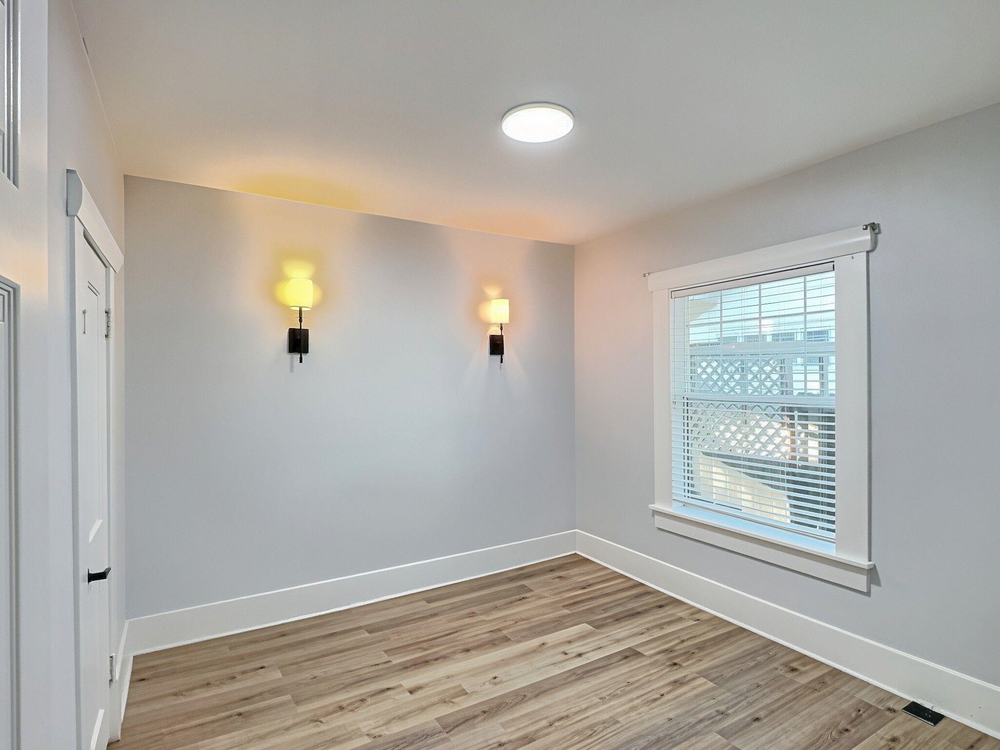244 S Volutsia Property Photo 13