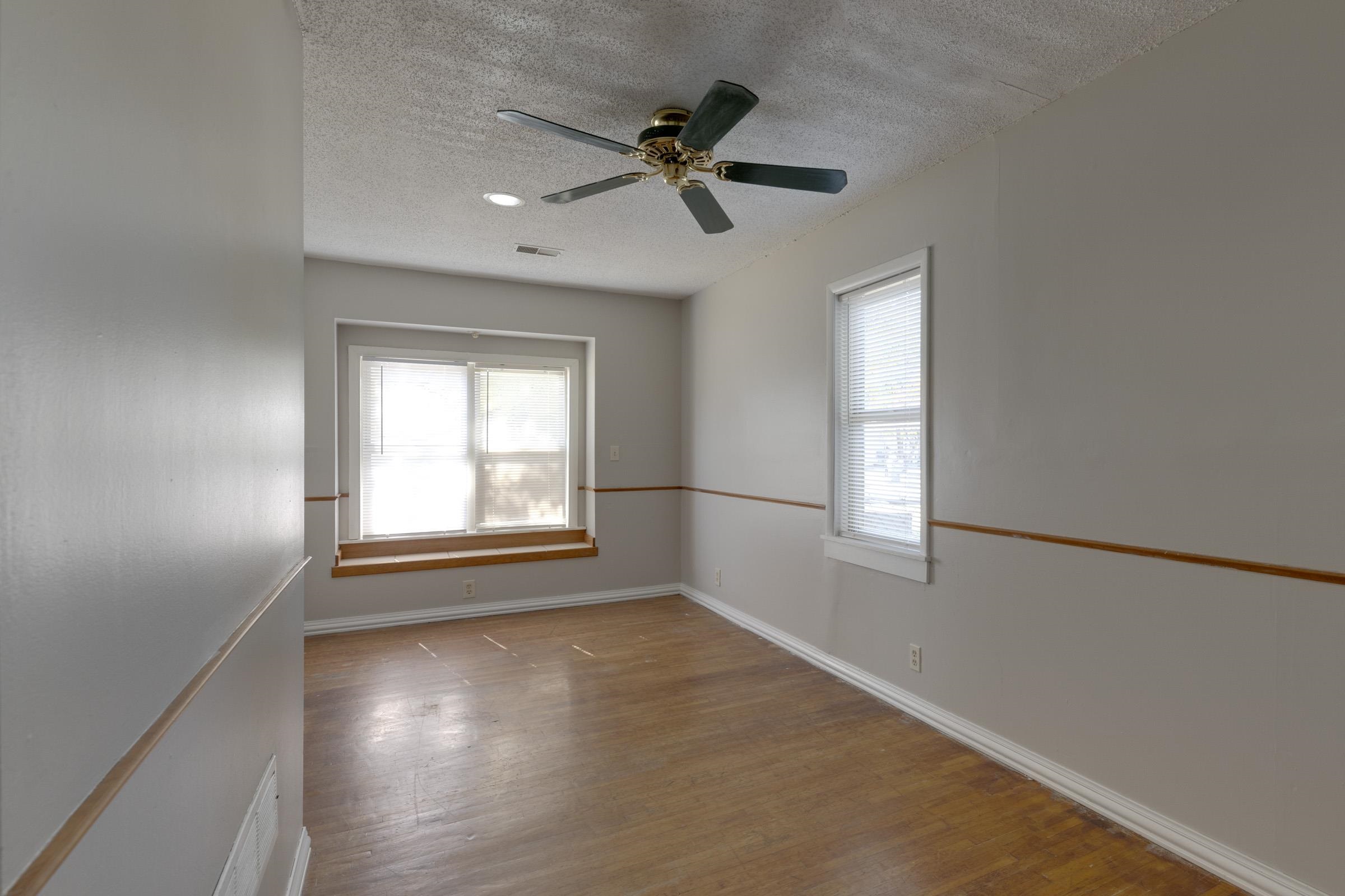 2204 W Rita Street Property Photo 11