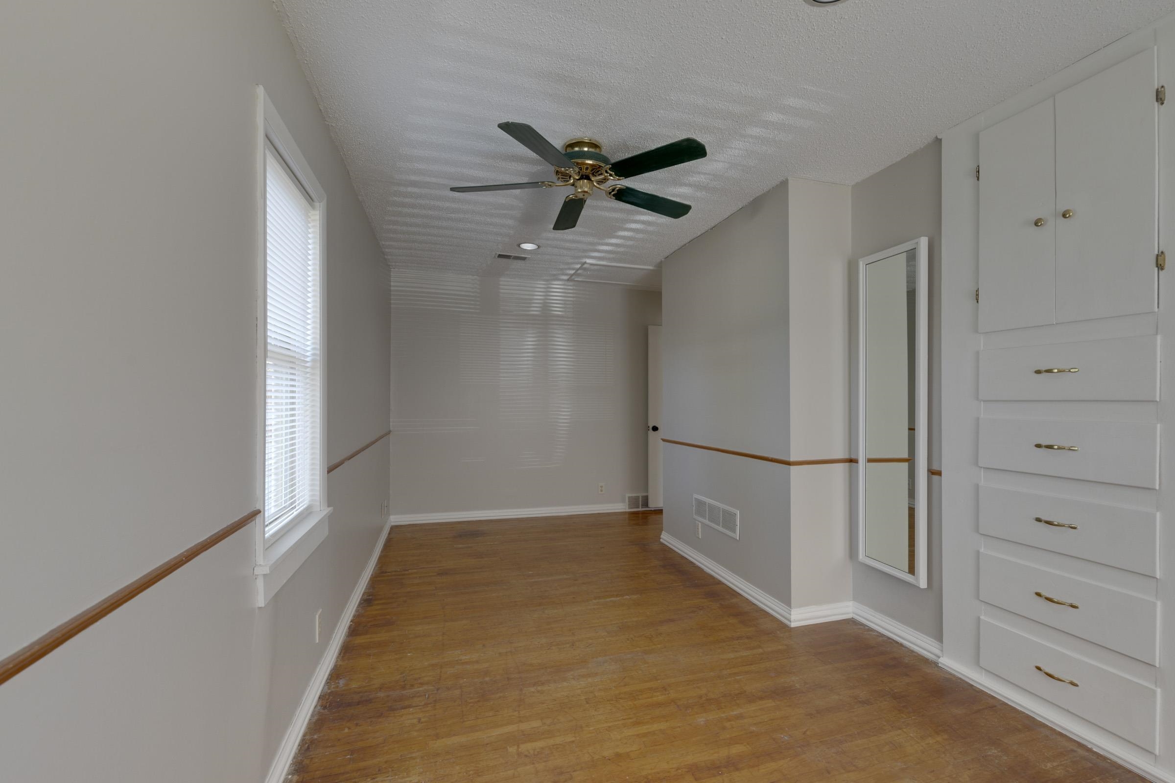 2204 W Rita Street Property Photo 13