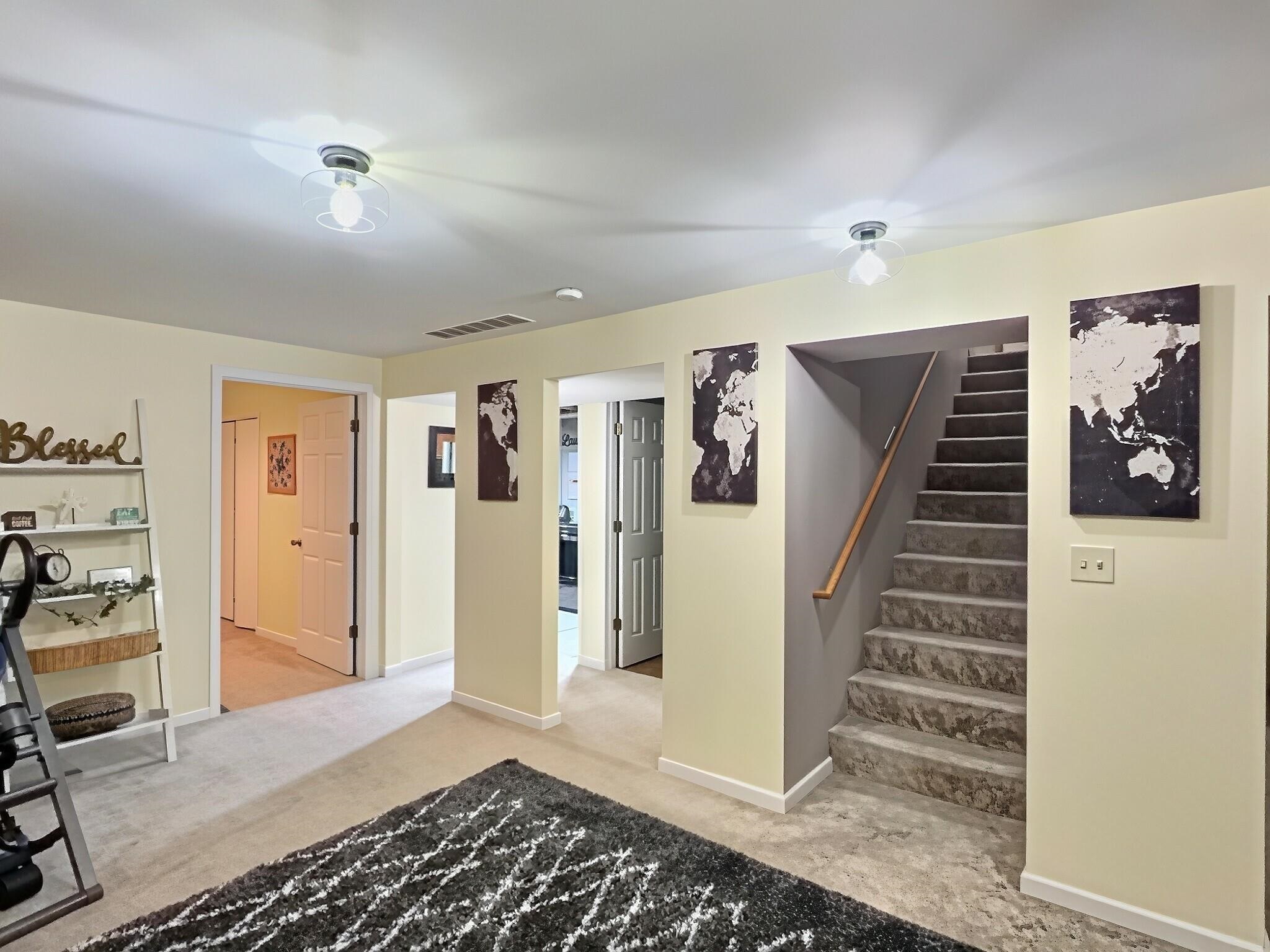 100 Sheffield St. Property Photo 18