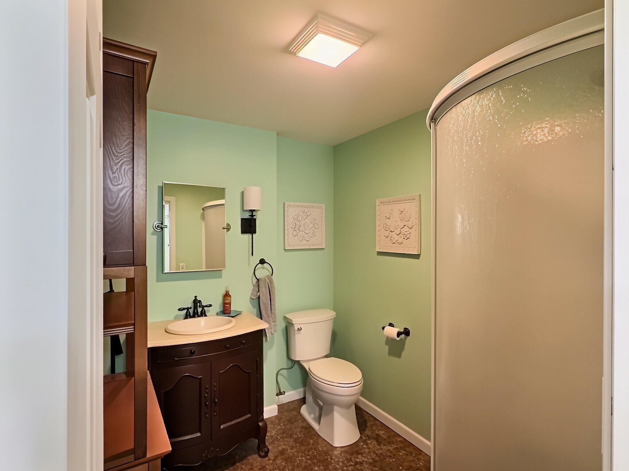 100 Sheffield St. Property Photo 25