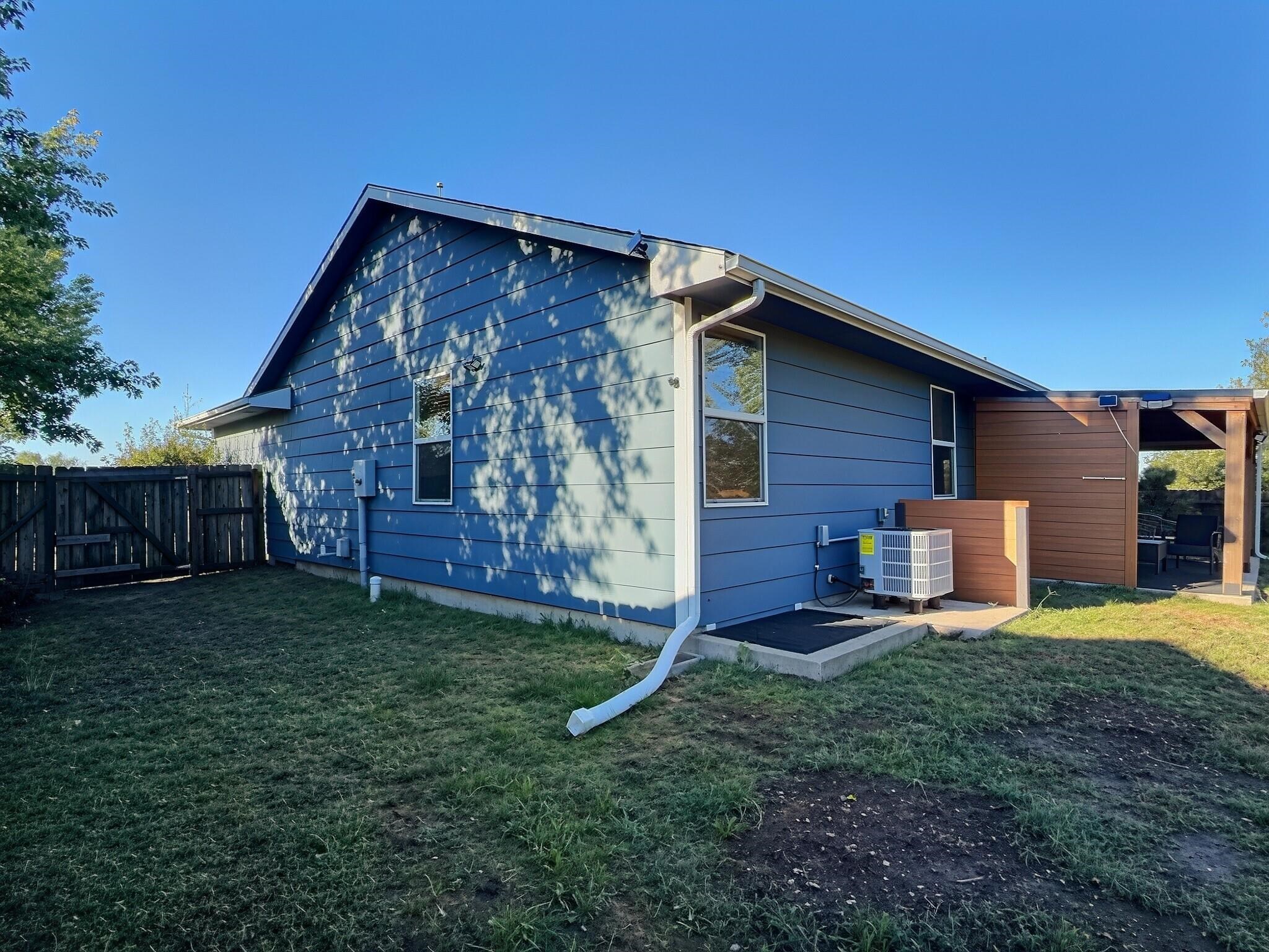 100 Sheffield St. Property Photo 34