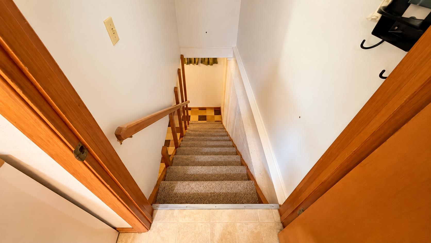 2419 Simmons St Property Photo 16