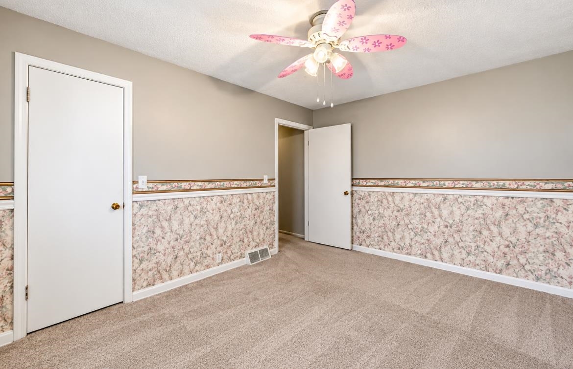 4204 S Bartlow Dr Property Photo 8