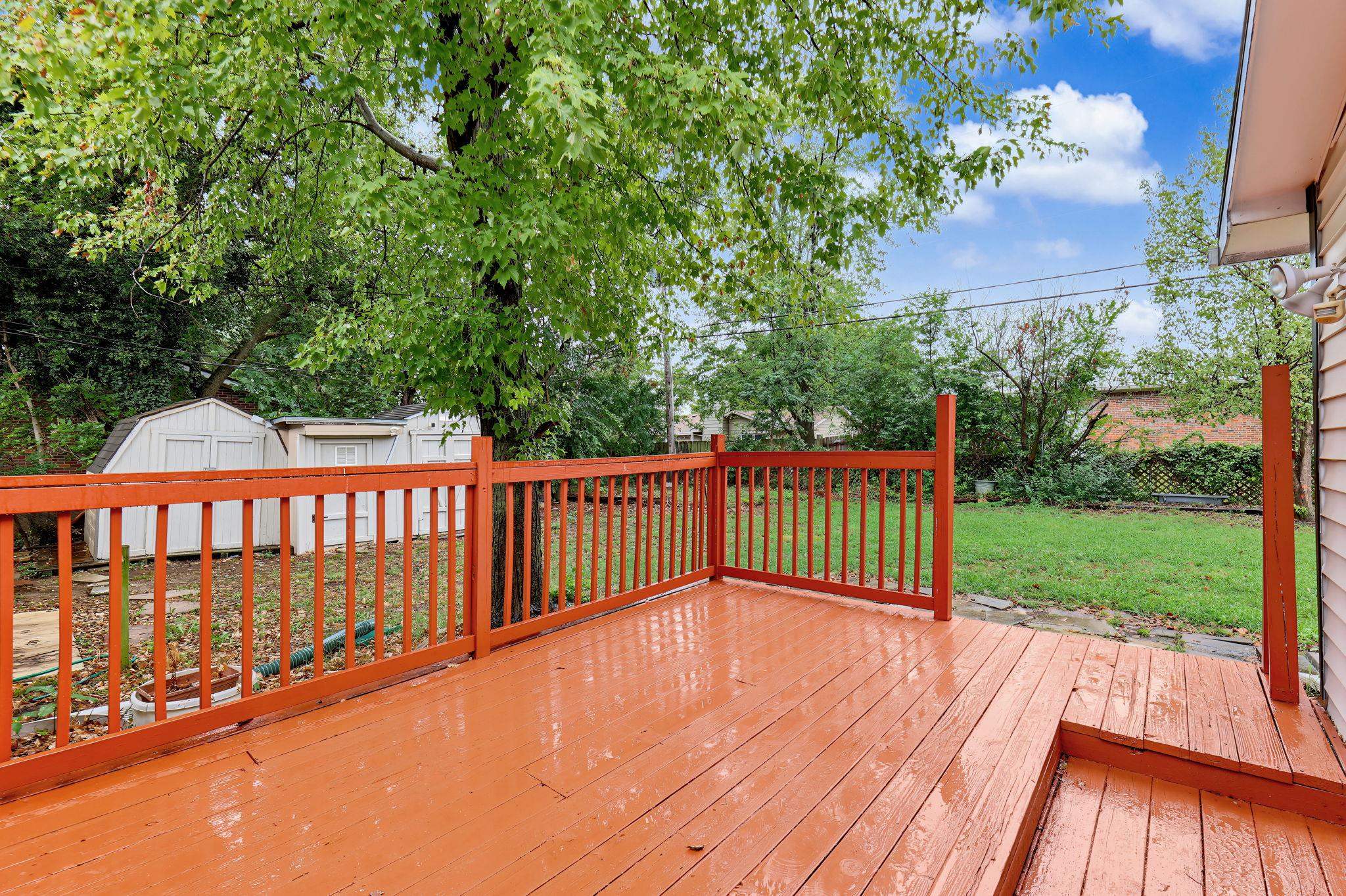 4431 N Auburn St Property Photo 36