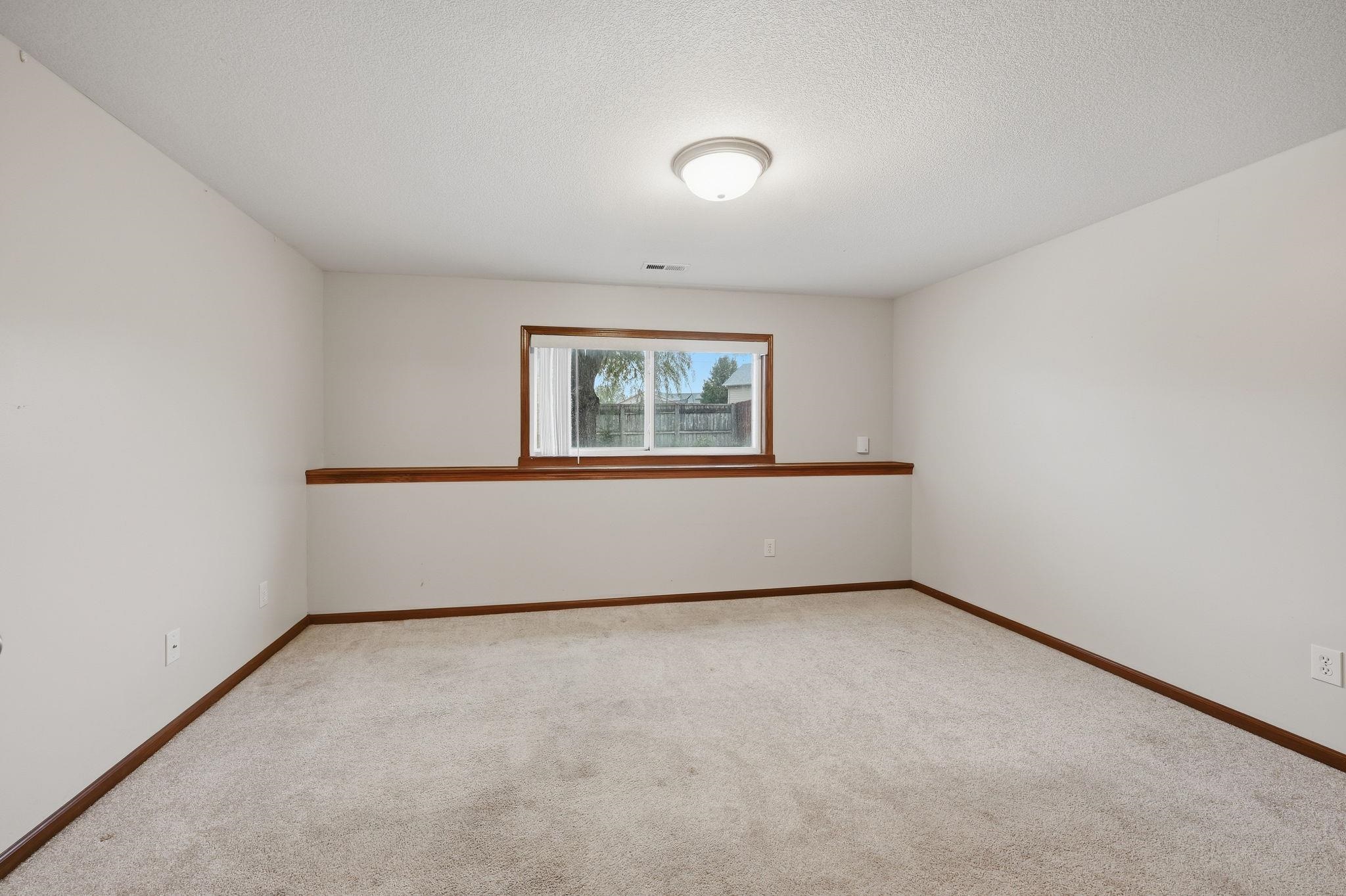1409 S Shiloh Property Photo 25