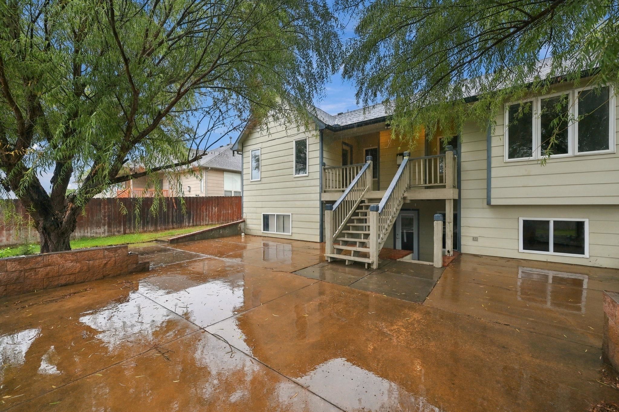 1409 S Shiloh Property Photo 32
