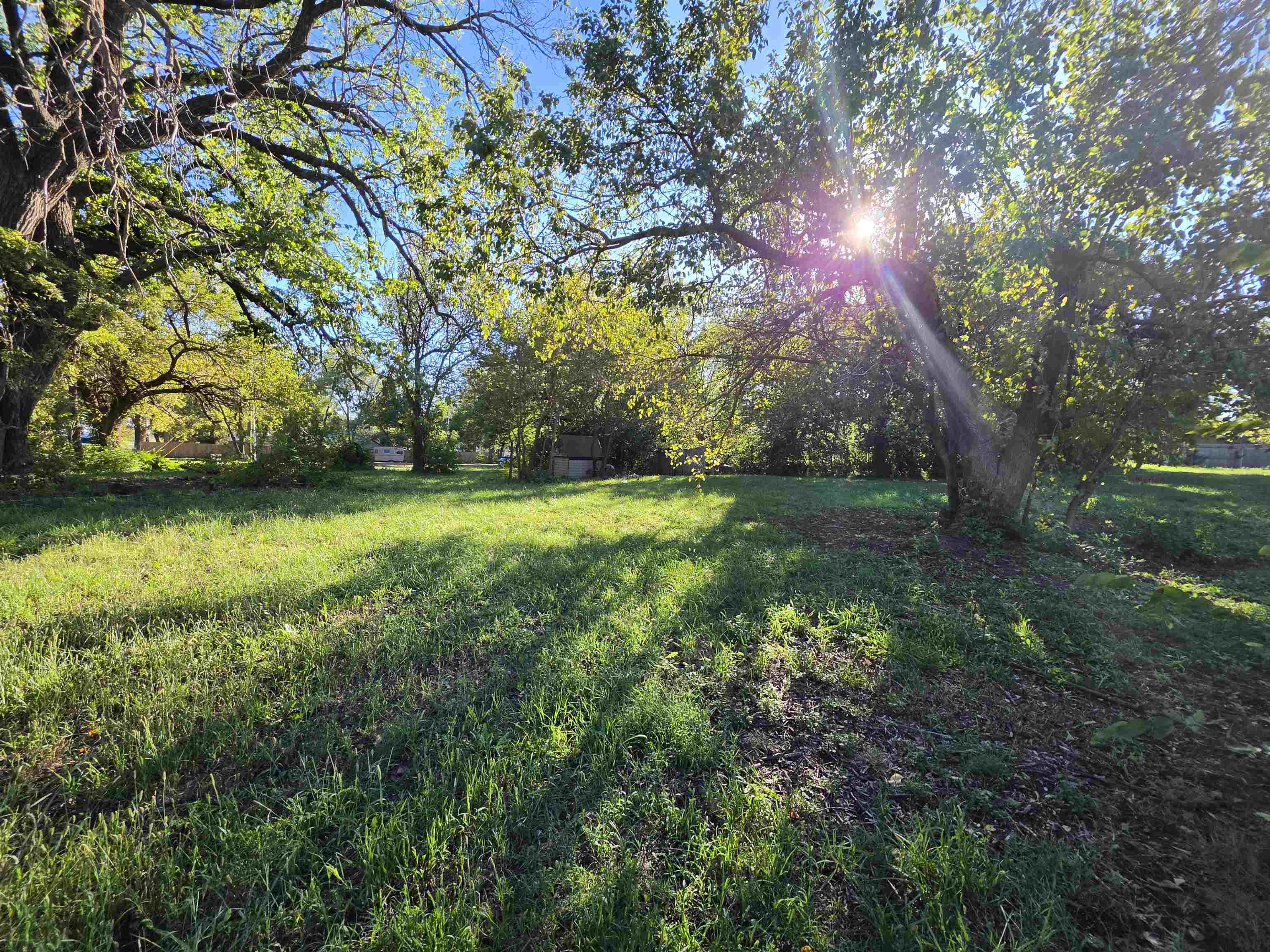 301 Boyd Property Photo 2